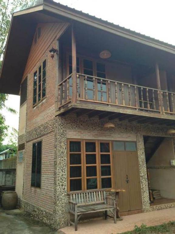 Esan Resort Sakon Nakhon