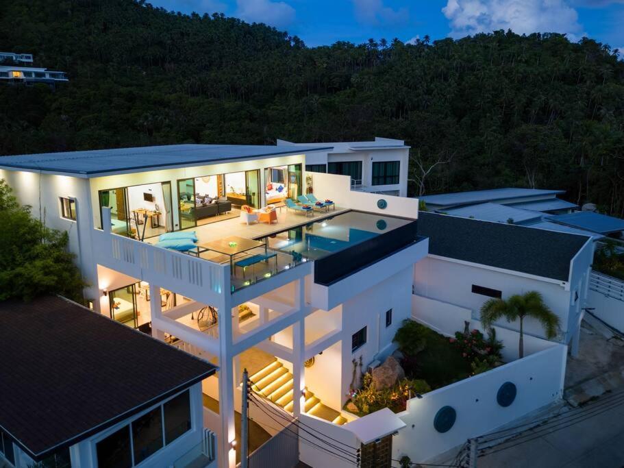 Villa Nelumbo - Lamai Seaview - 4 Bedroom *