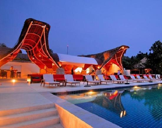 Republic The Residences