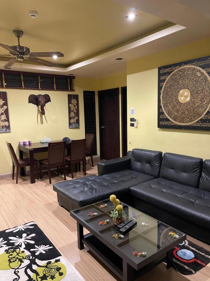 Apartment Plaza B408 By Mr.kiss