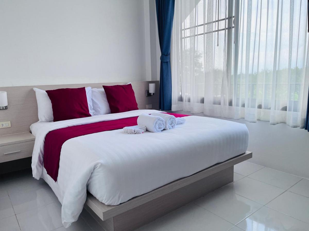 White Seaview Hotel Klong Muang Beach