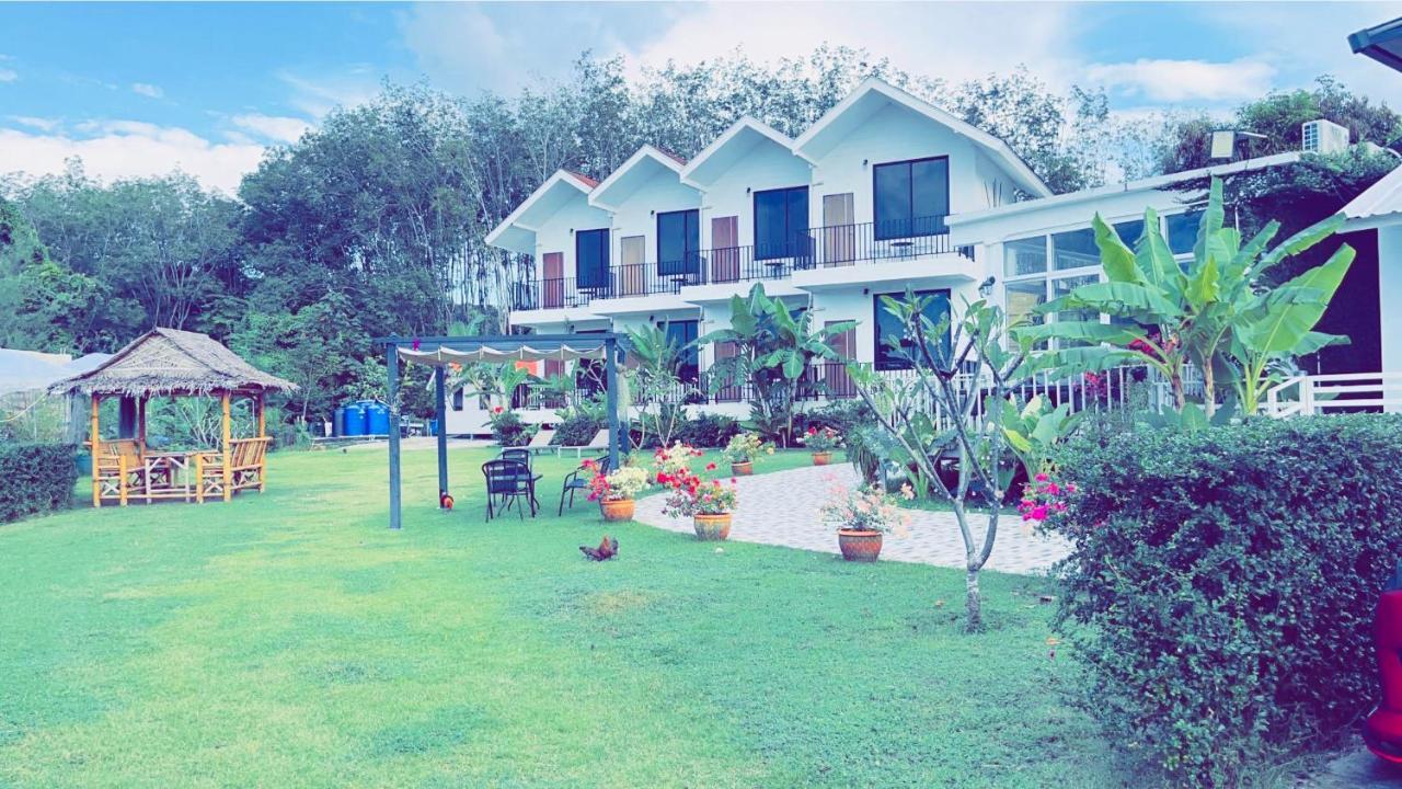 Hotel White Seaview Klong Muang Beach