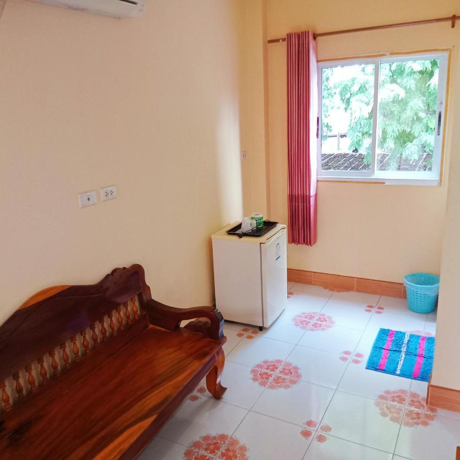 Hostel Lanta Orange House