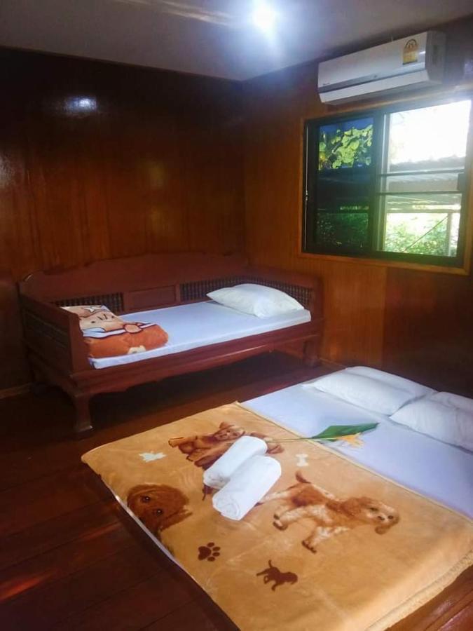 บ้านสวนชนะจน Guest house *