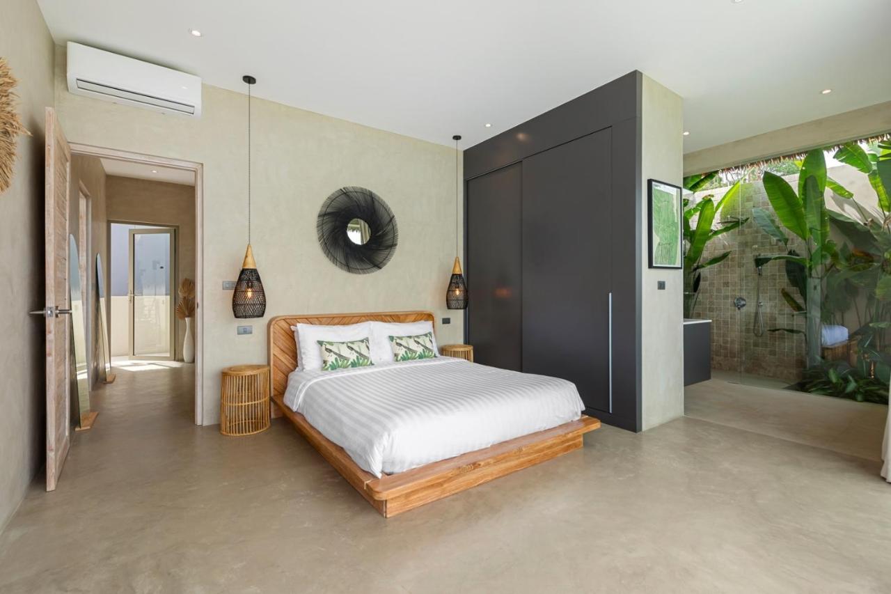 Designer's Delight: Lilly Belle: 4 Bed Pool *
