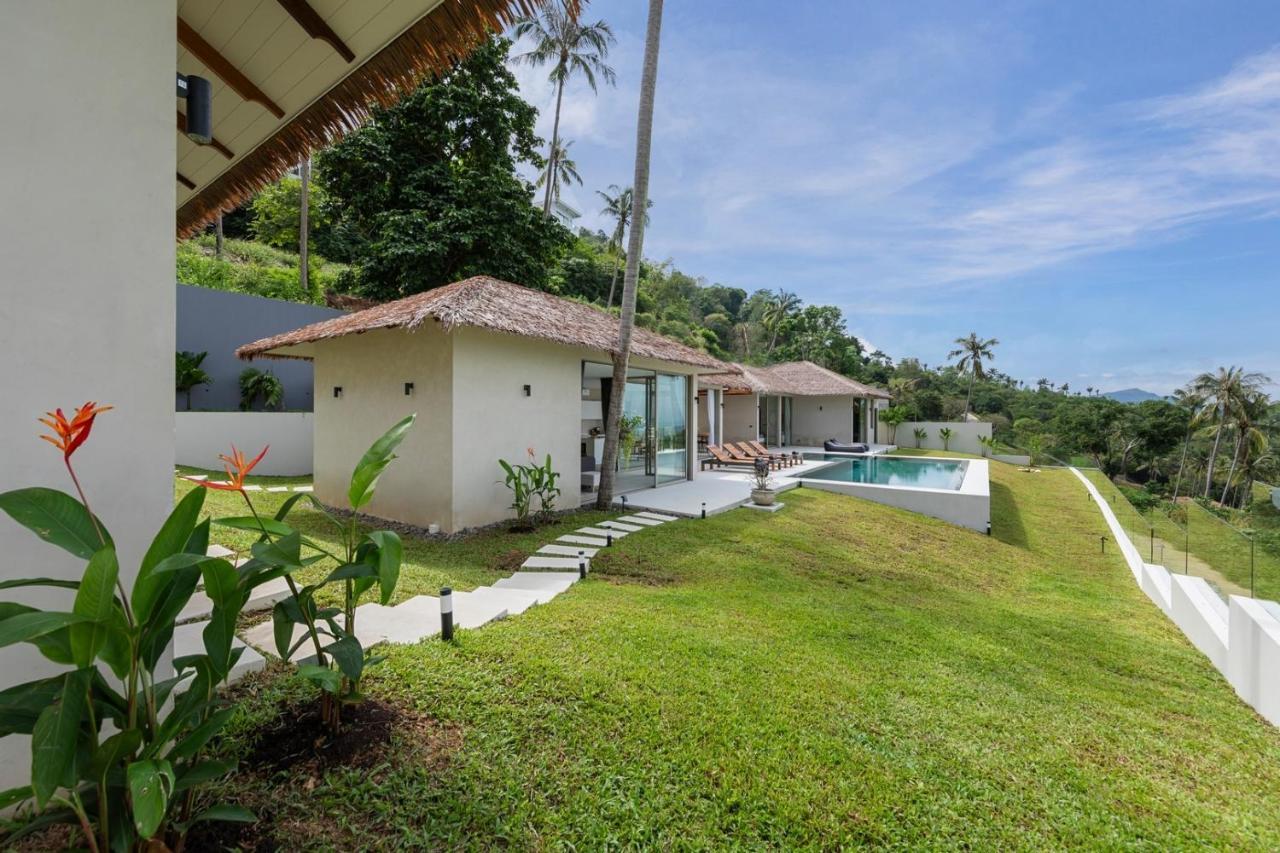 Villa Designer's Delight: Lilly Belle: 4 Bed Pool Amphoe Koksamui