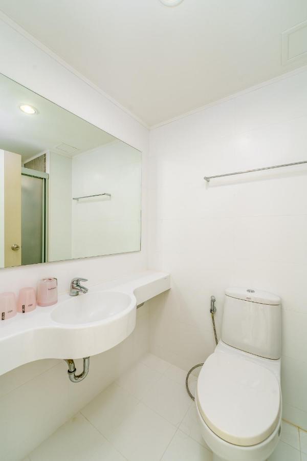 Lumpini Park Beach-jomtien By Lux Apartment
