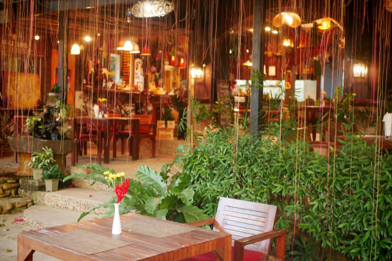 Big Elk Steak House -