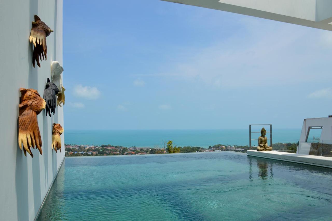 Golden Lotus Villa *