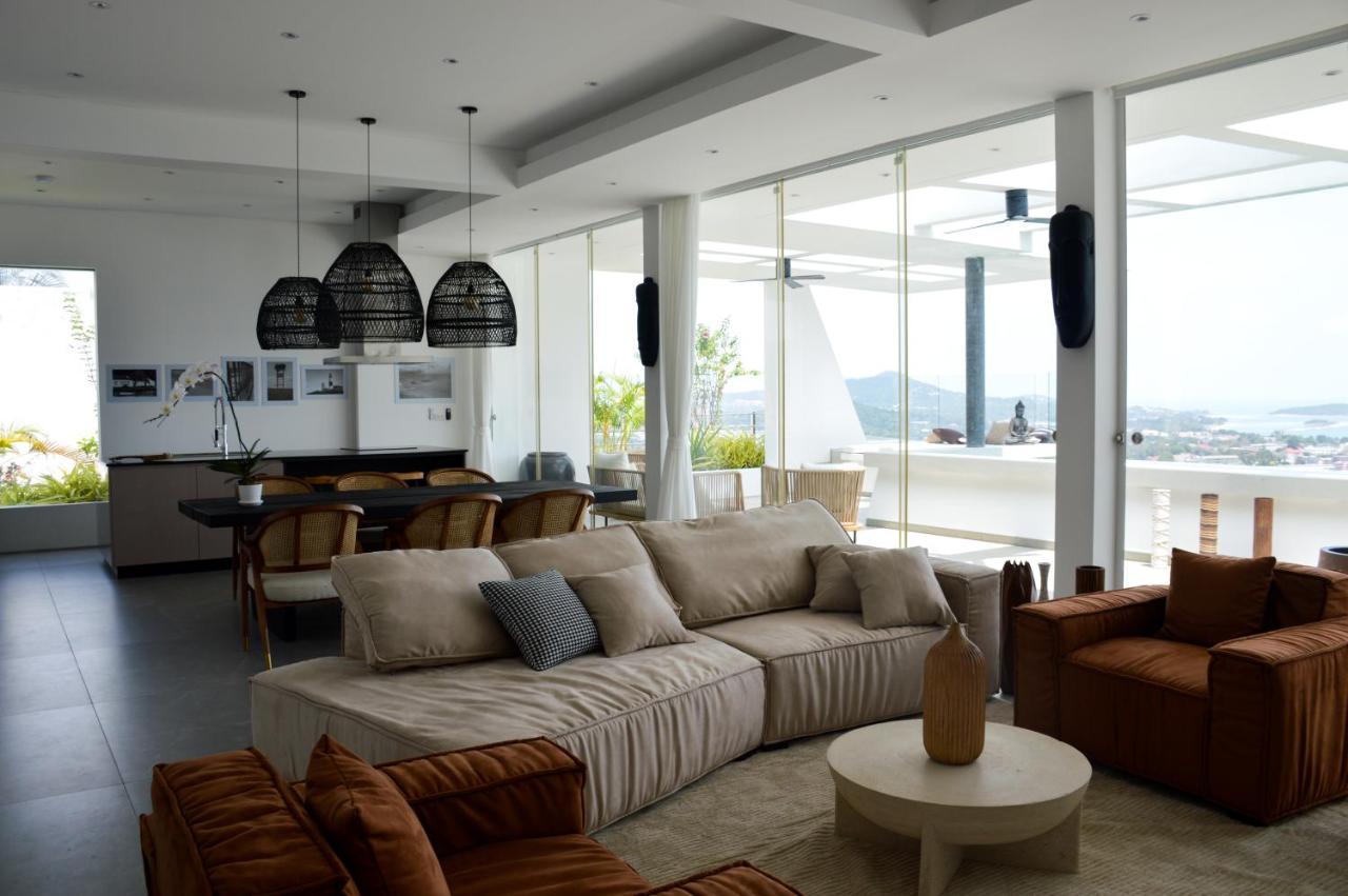Golden Lotus Villa *