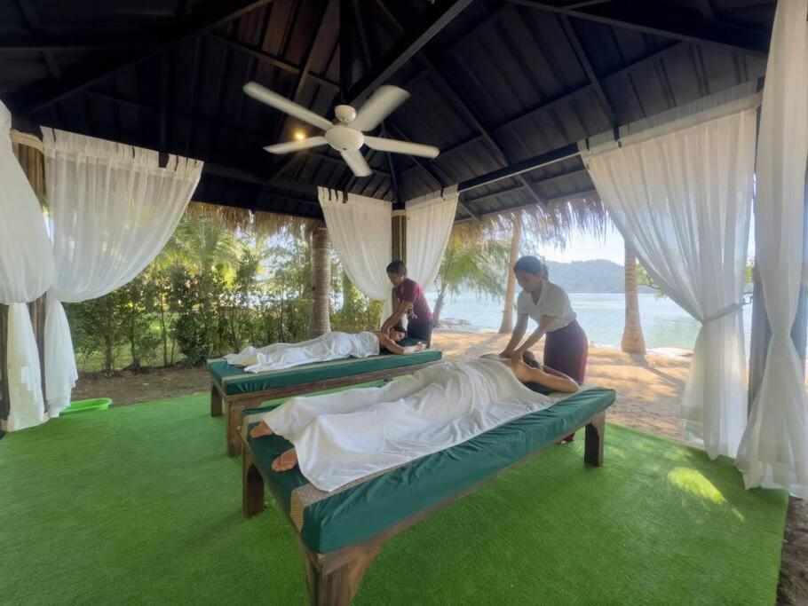 Chillax Luxury Pool - Koh Chang *