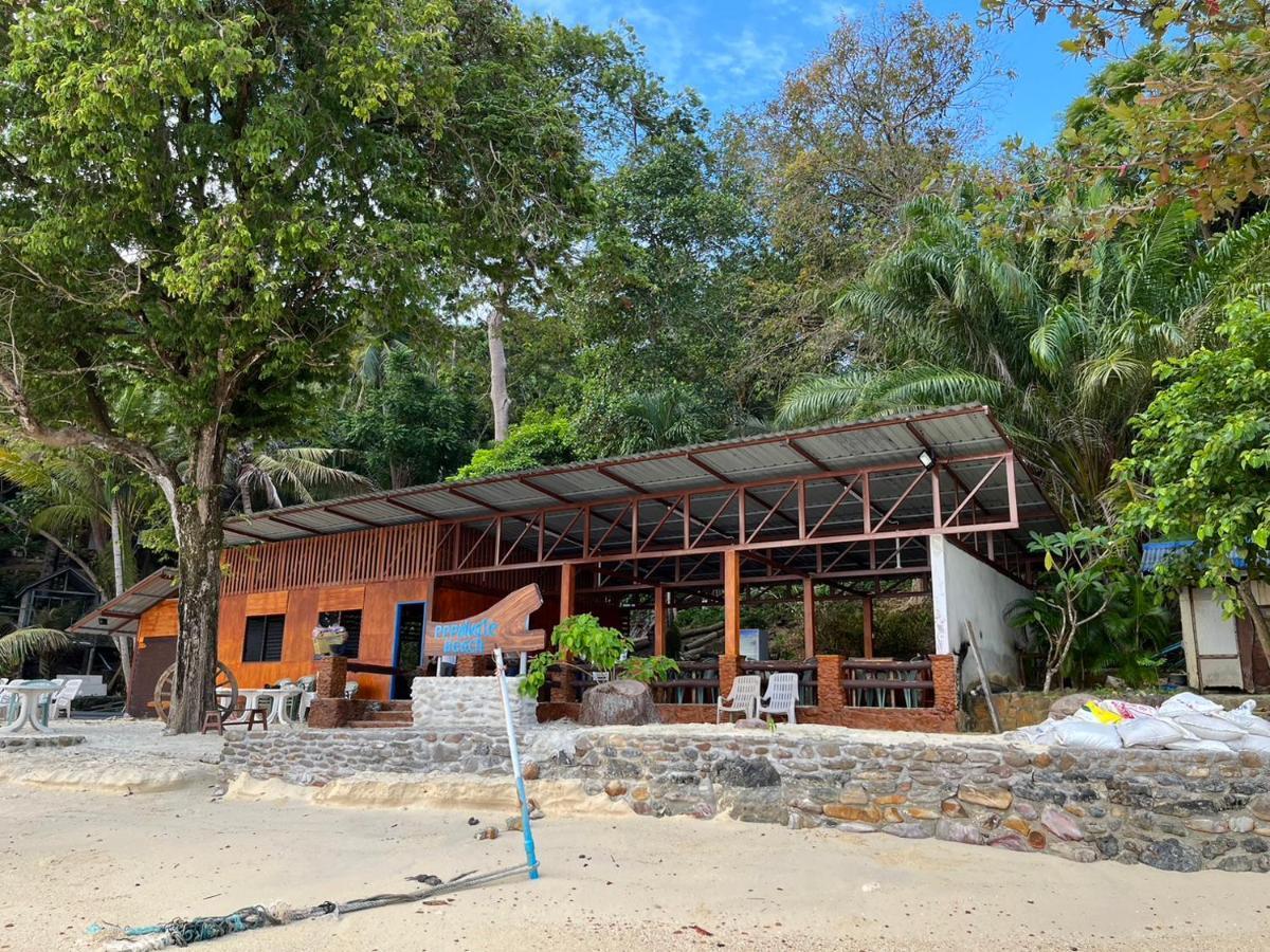 Private Acomodação com café da manhã 