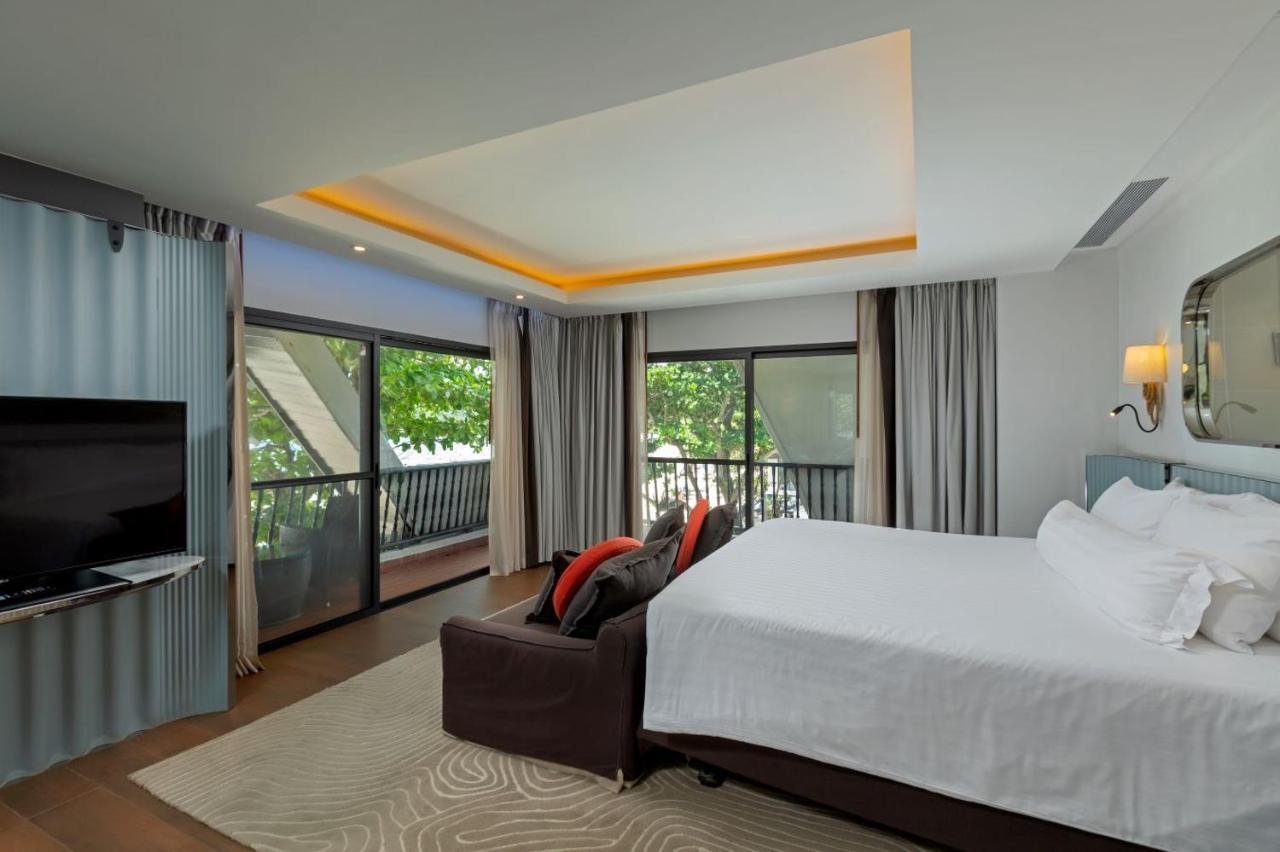 Resort The Boathouse Phuket-sha 4*