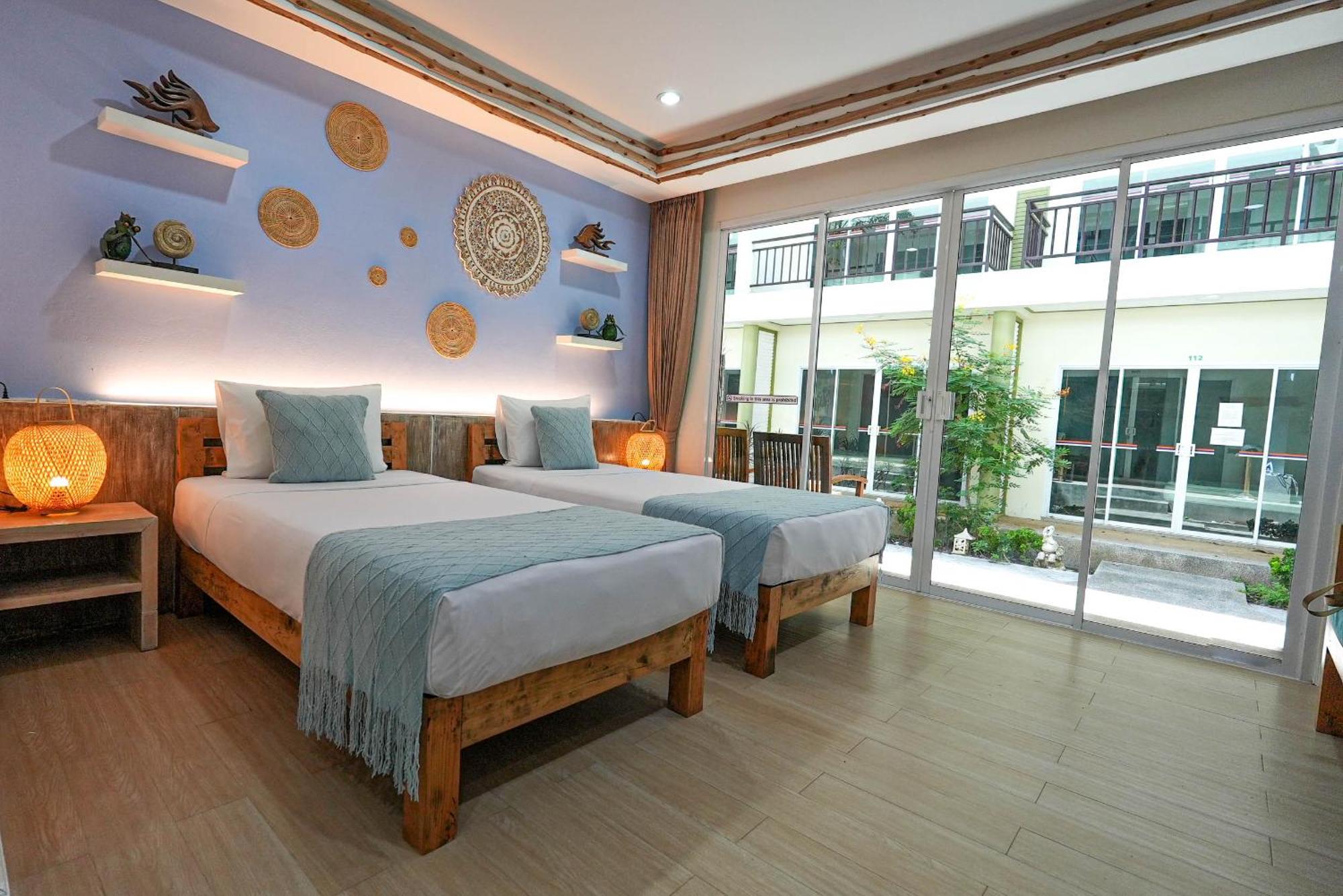 Arkbar Club Hotel
