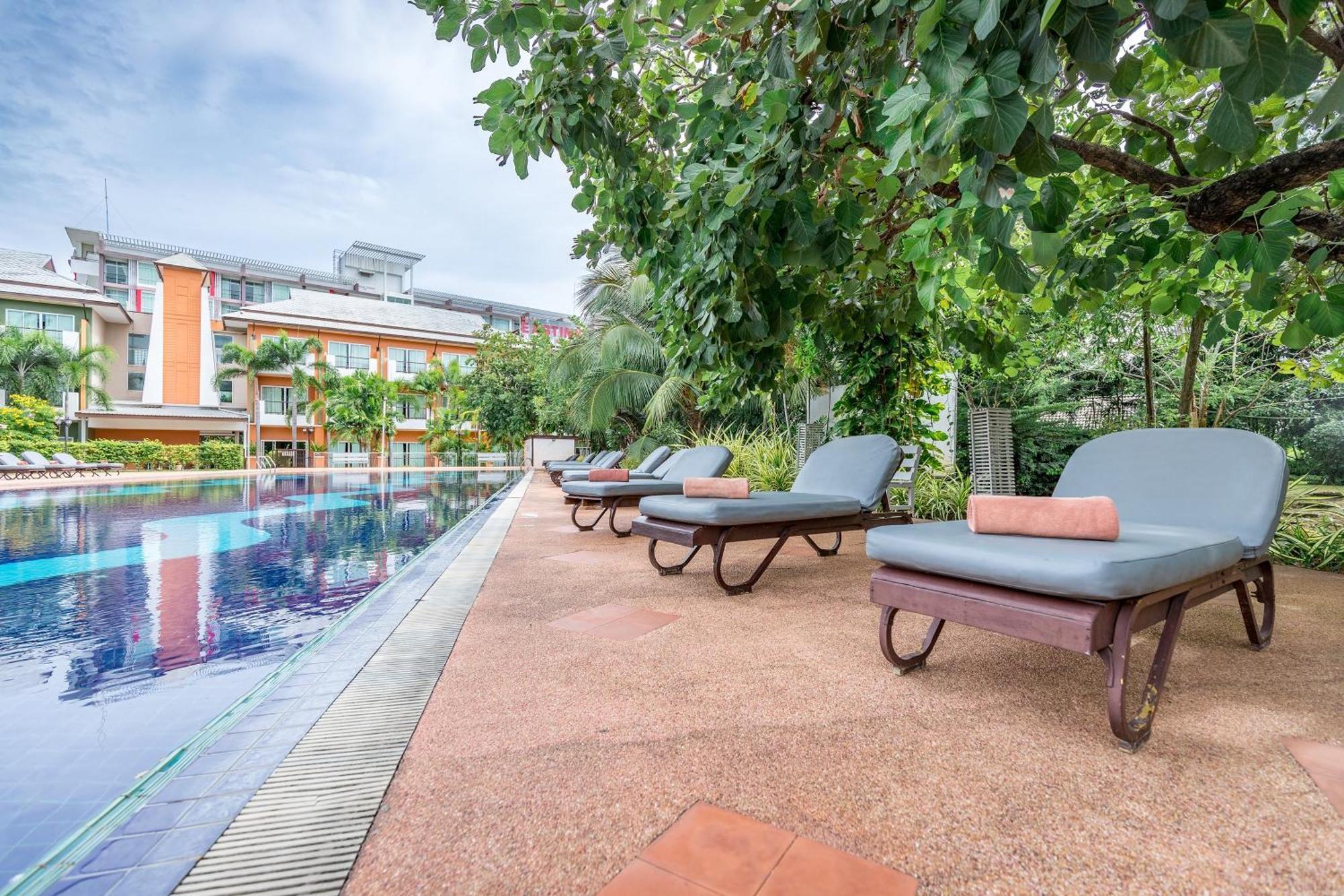 Eastiny & Hotel Nong Prue