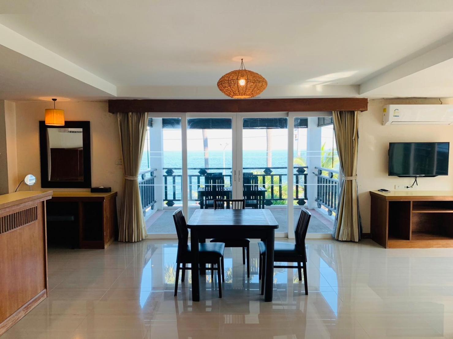 Pattawia & Spa, 4*