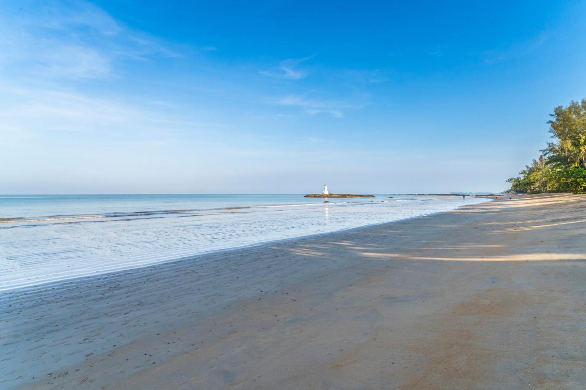 Baan Khaolak