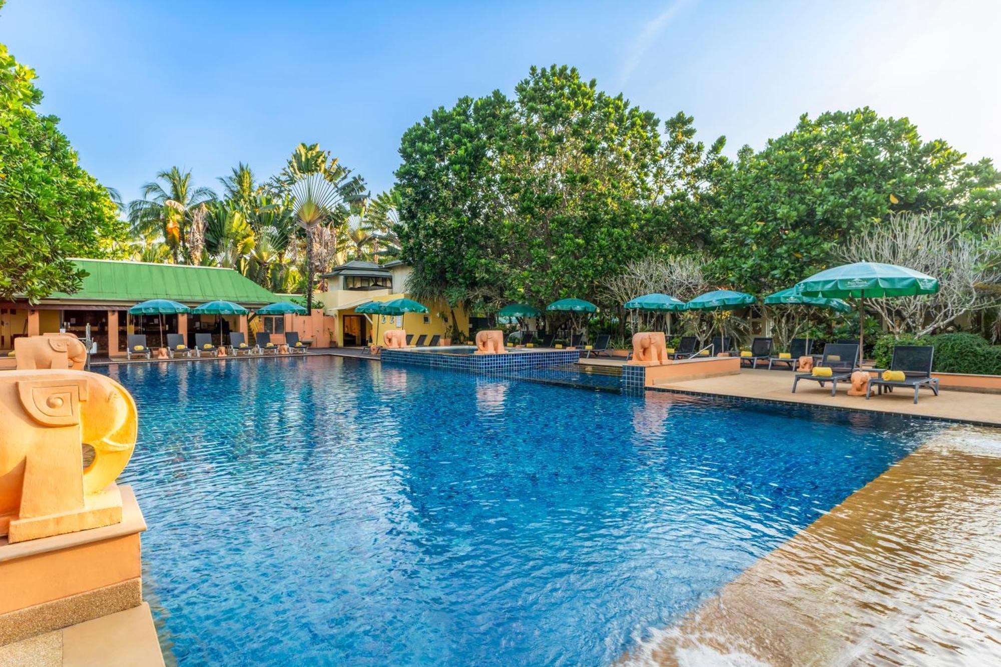 Resort Baan Khaolak 4*