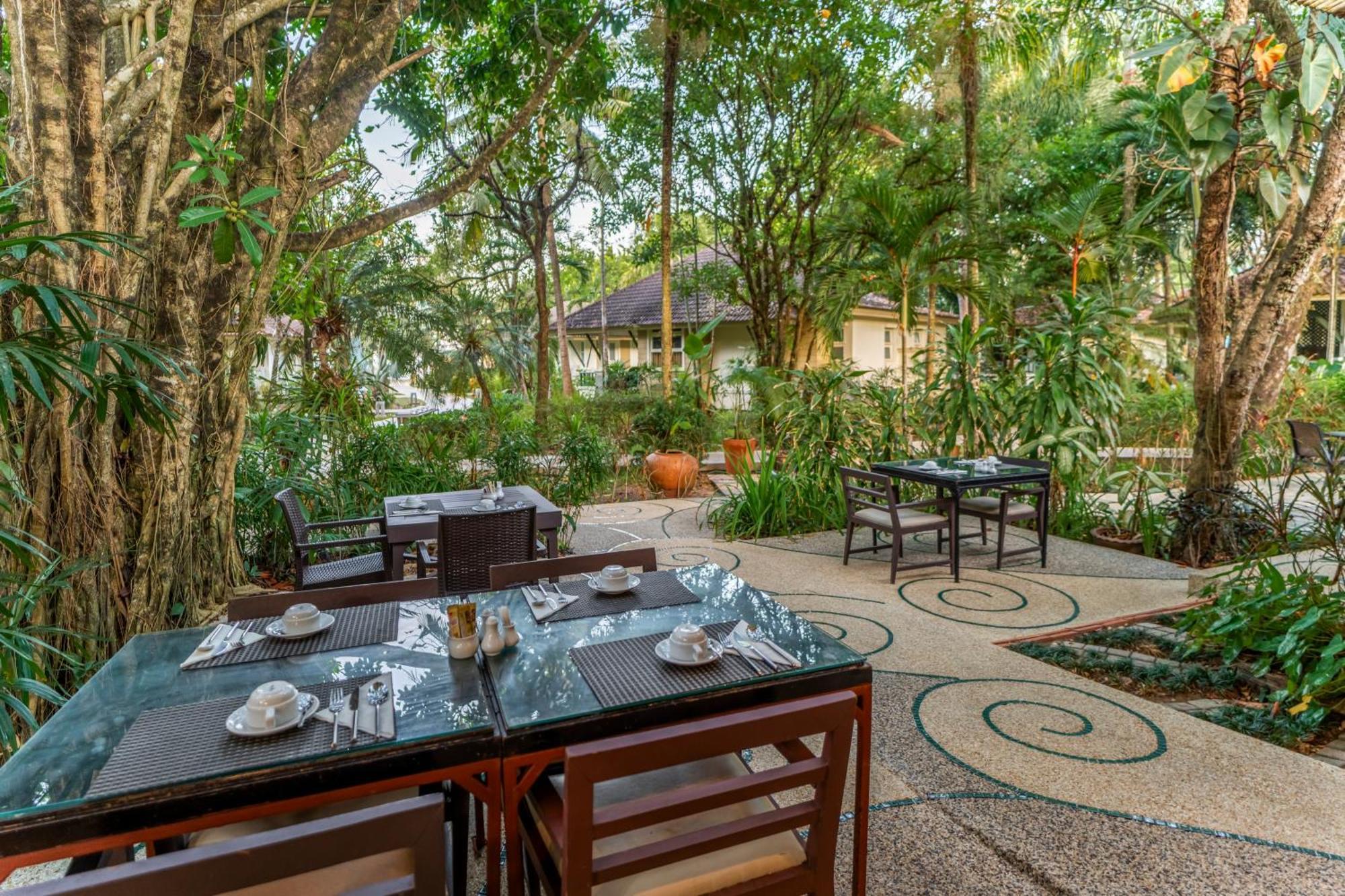 Baan Khaolak 4*