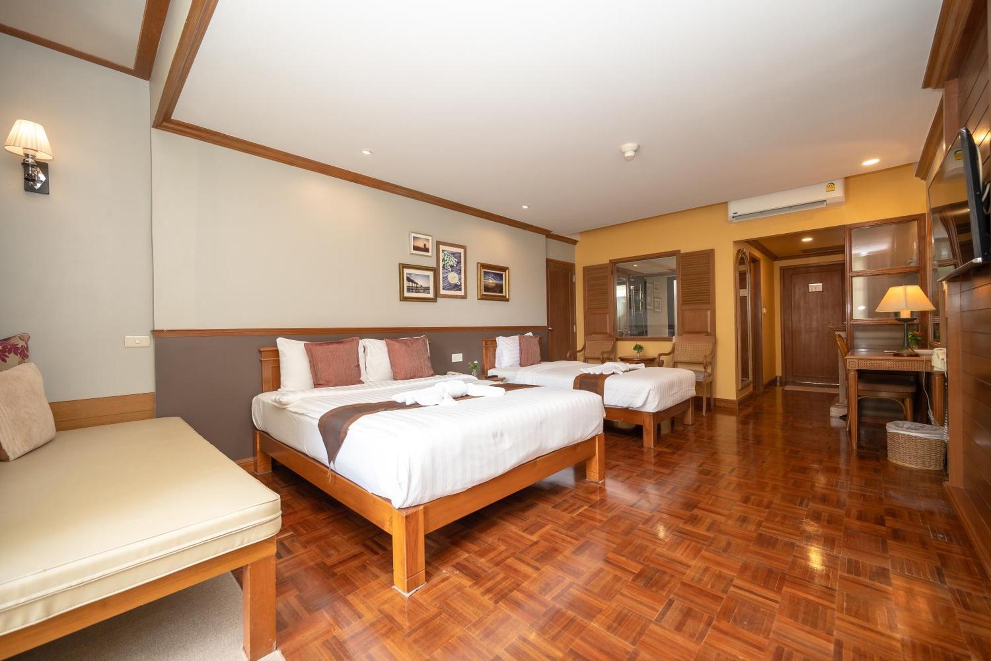 Resort Comsaed River Kwai