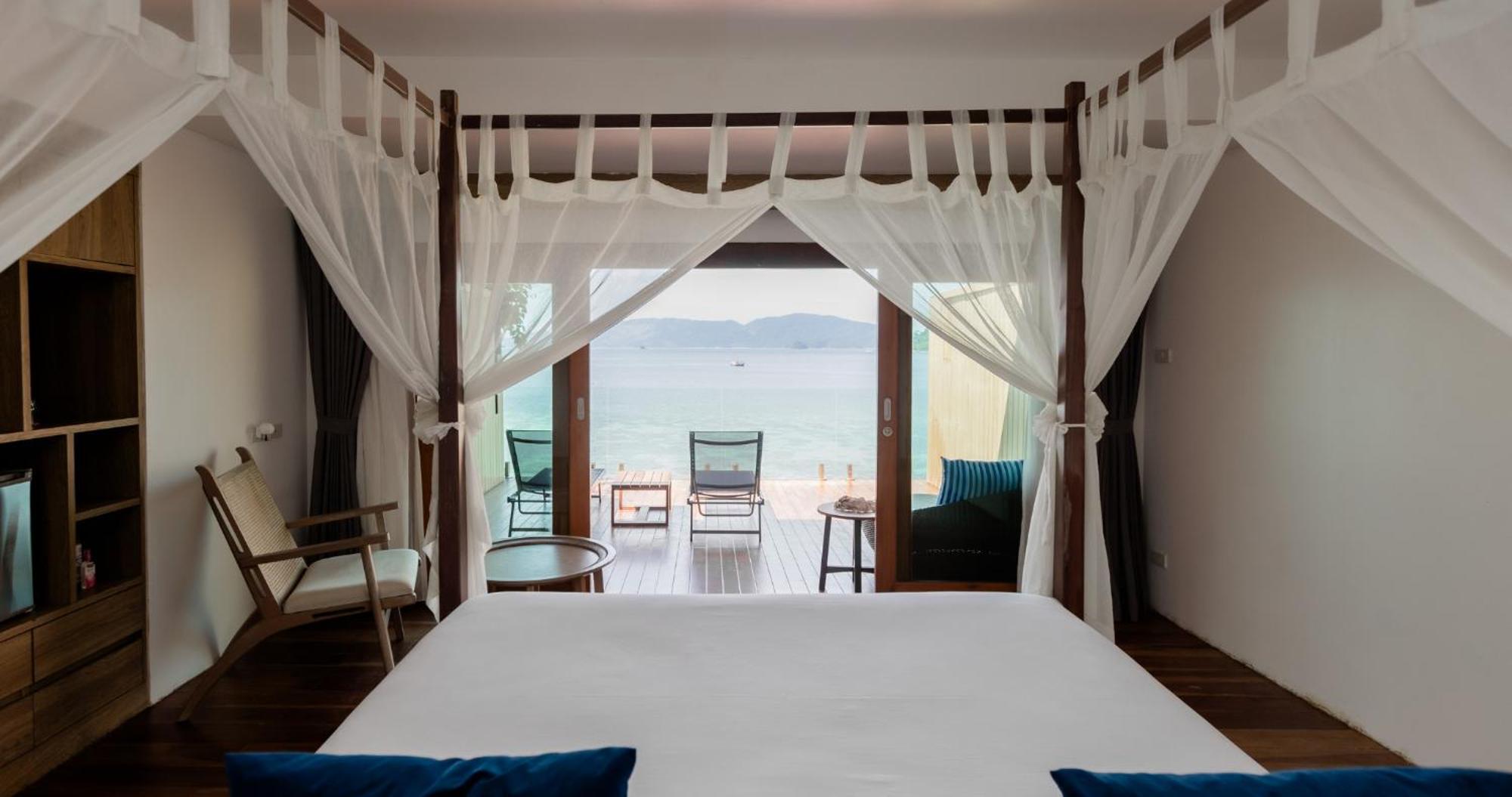 The Cliff 4*