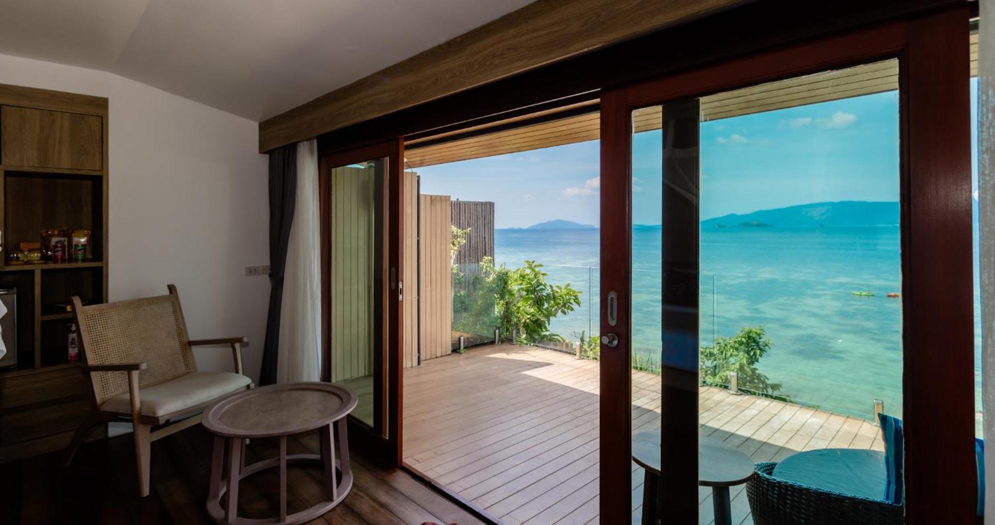 The Cliff 4*