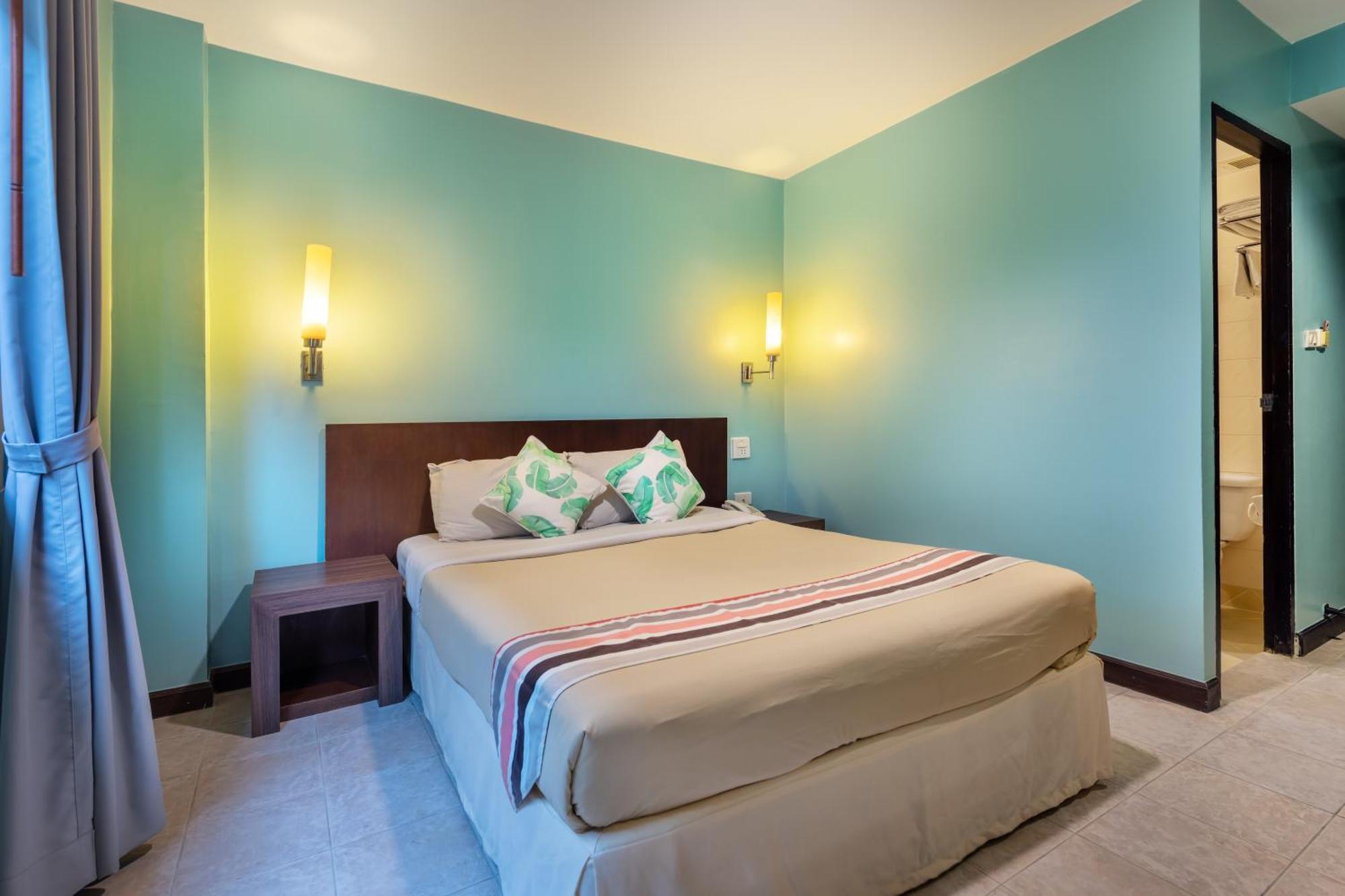 The Twelve Hotel