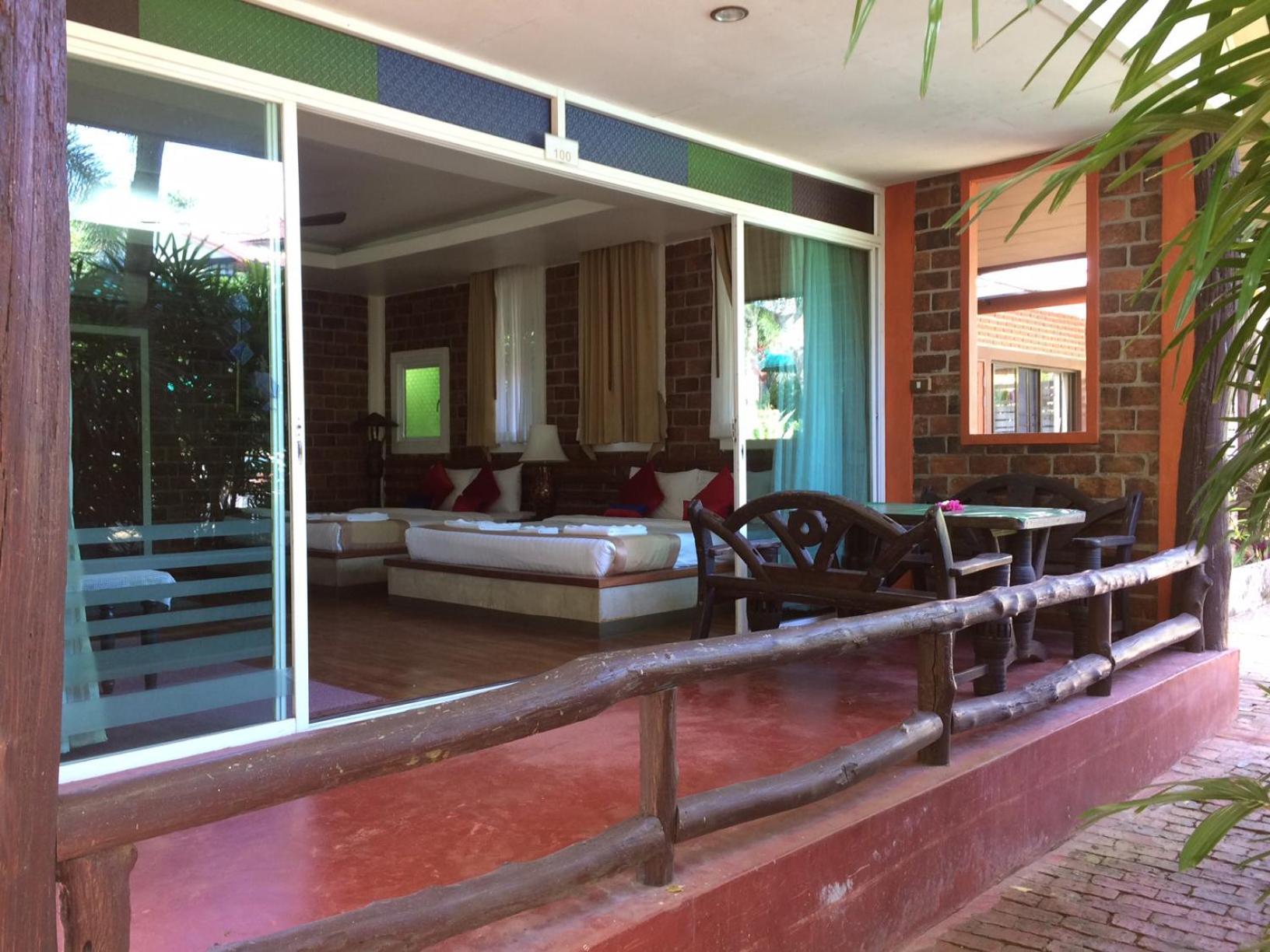 Hotel View Village