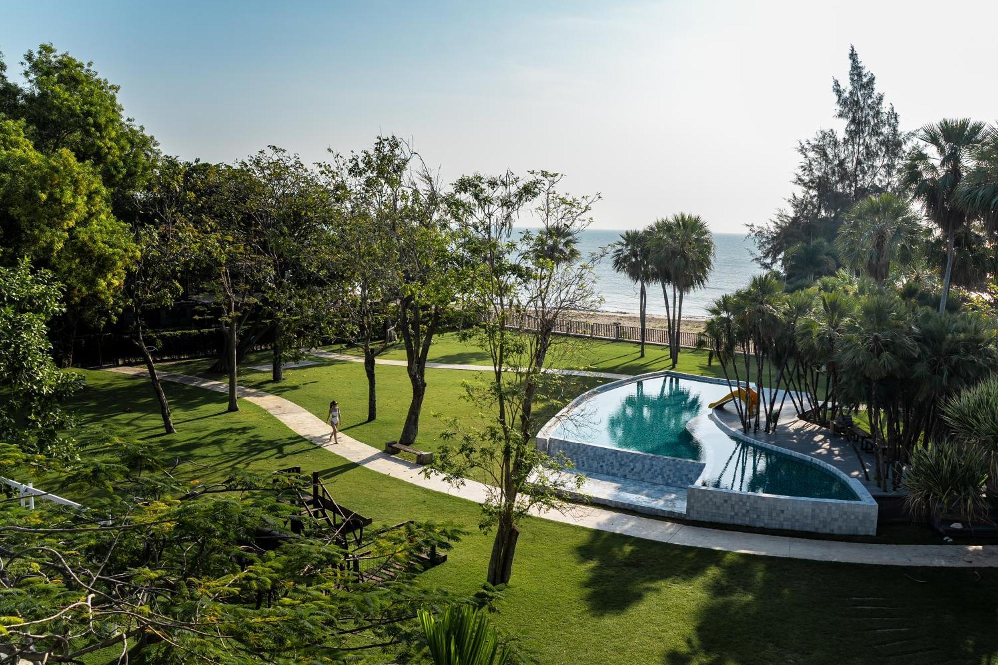 Fisherman's Resort
