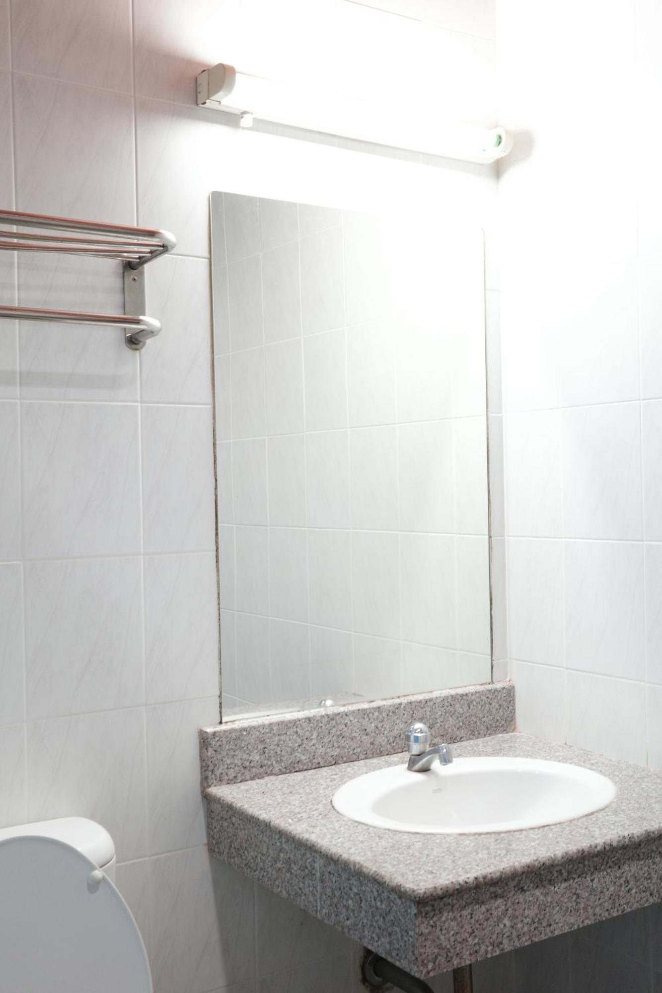Hotel Bansuan Nakhon Sawan
