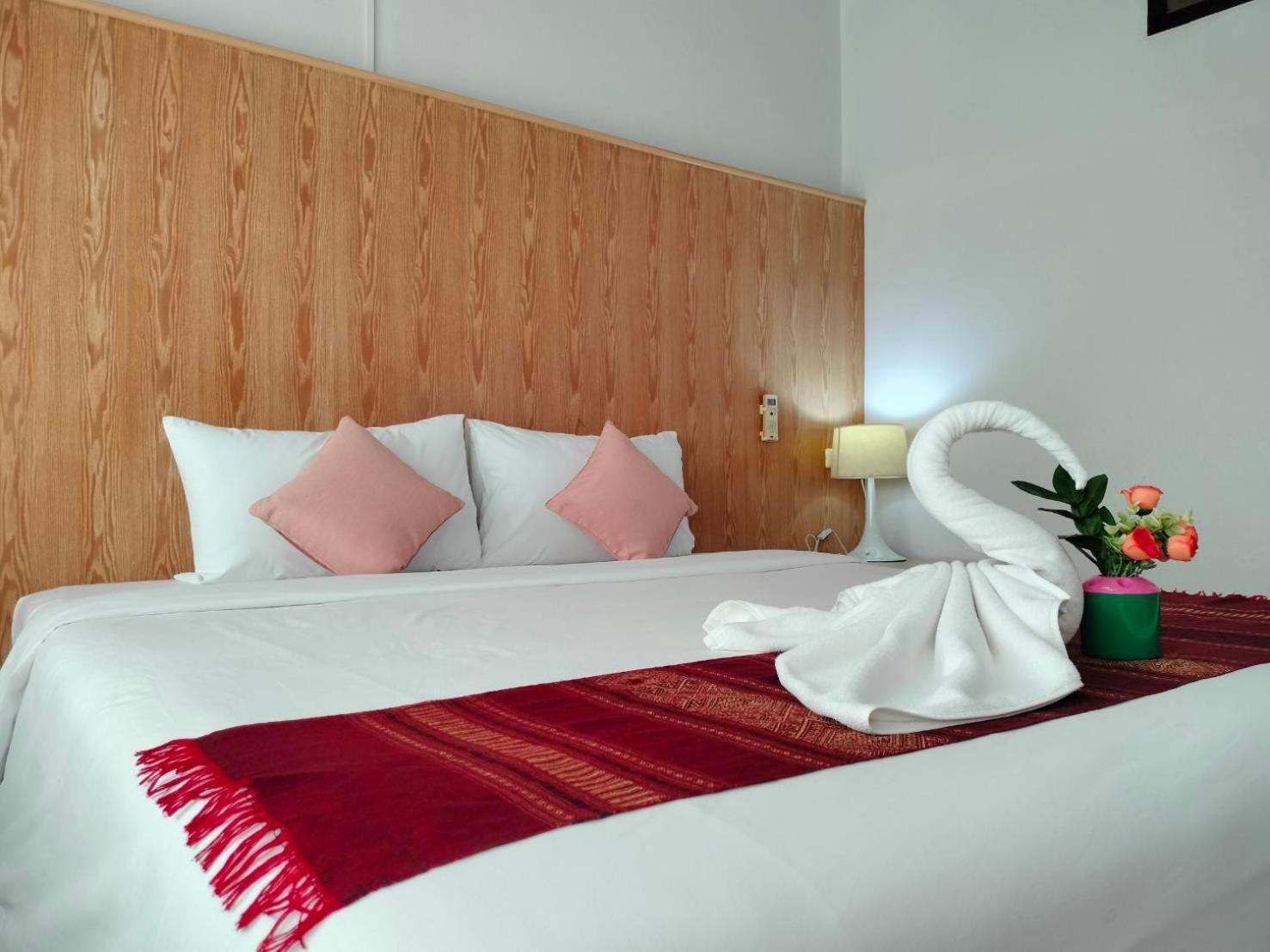 S2s Queen Hotel Trang