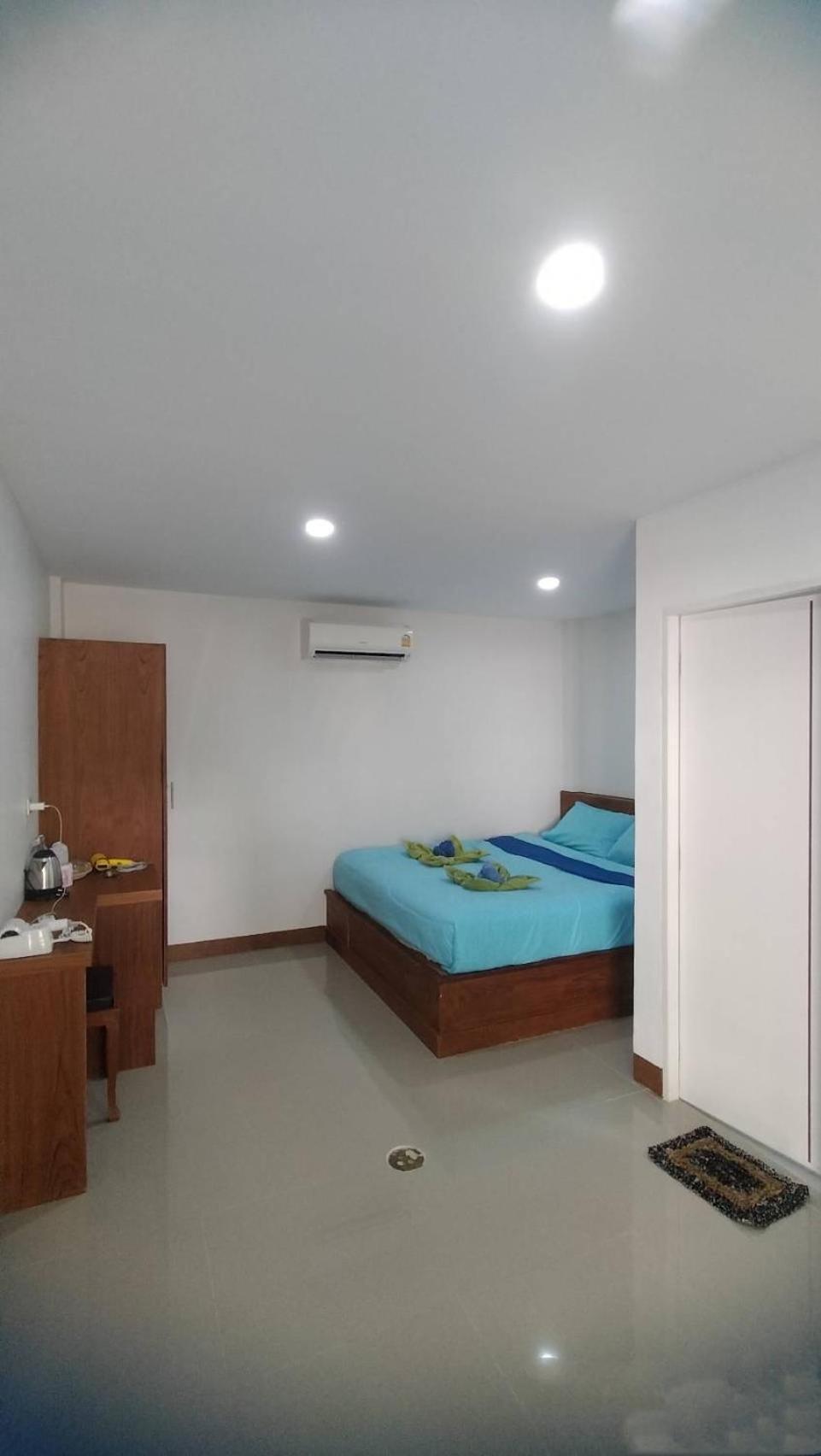 Tanyaporn House