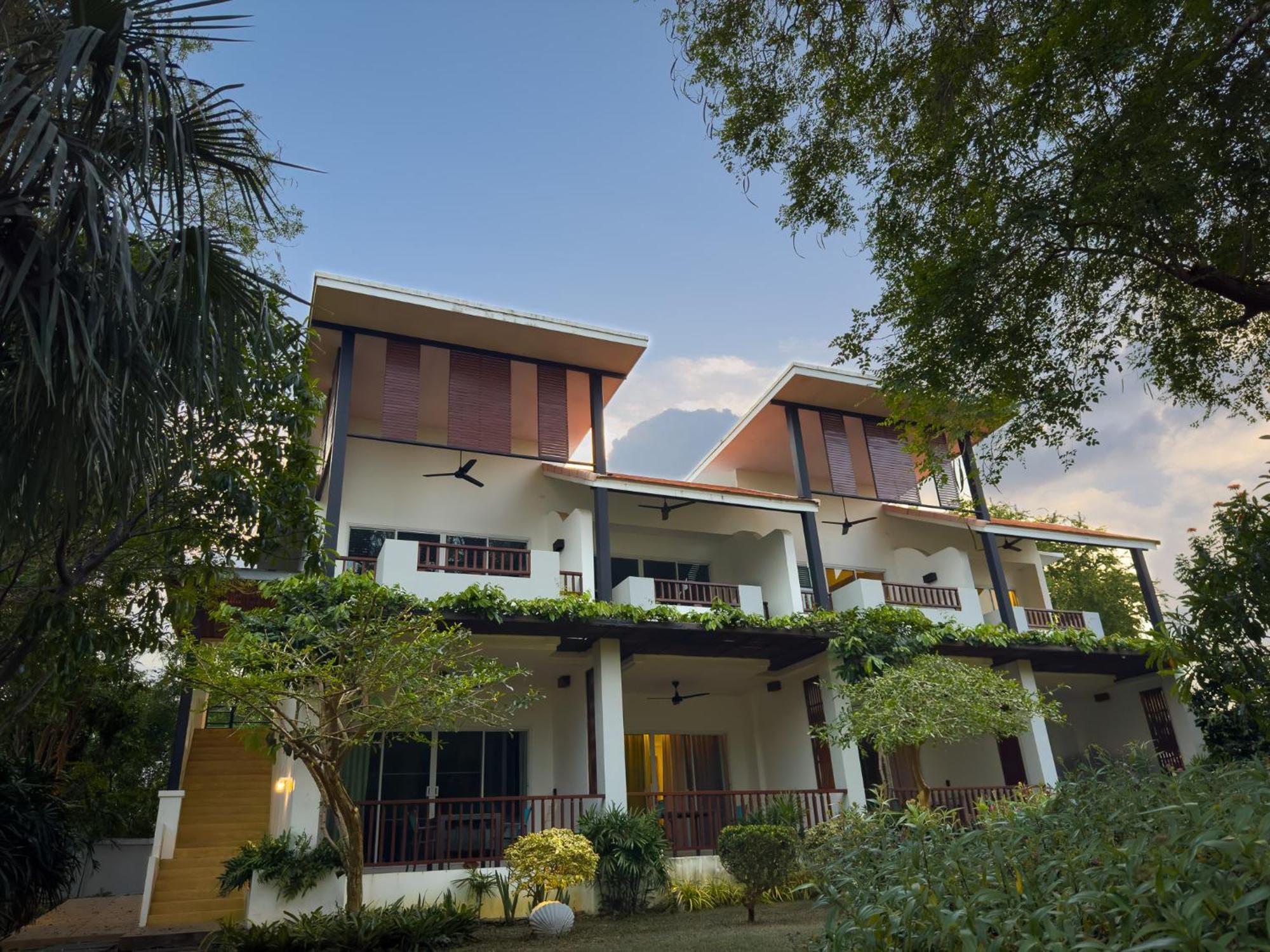 Minitel By The Sea - Pranburi Resort *