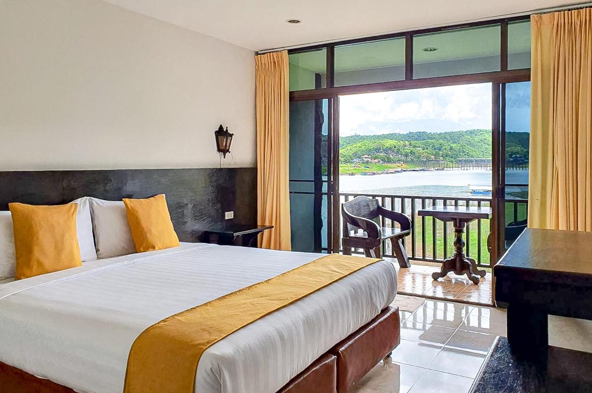 Pornpailin Riverside Resort 3*