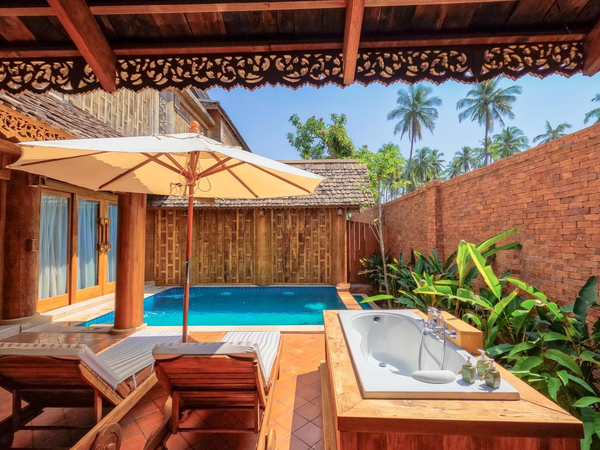 Resort Santhiya Phuket &