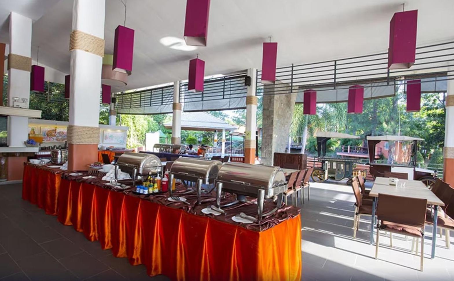 Resort Aurora Khao Yai Mu Si