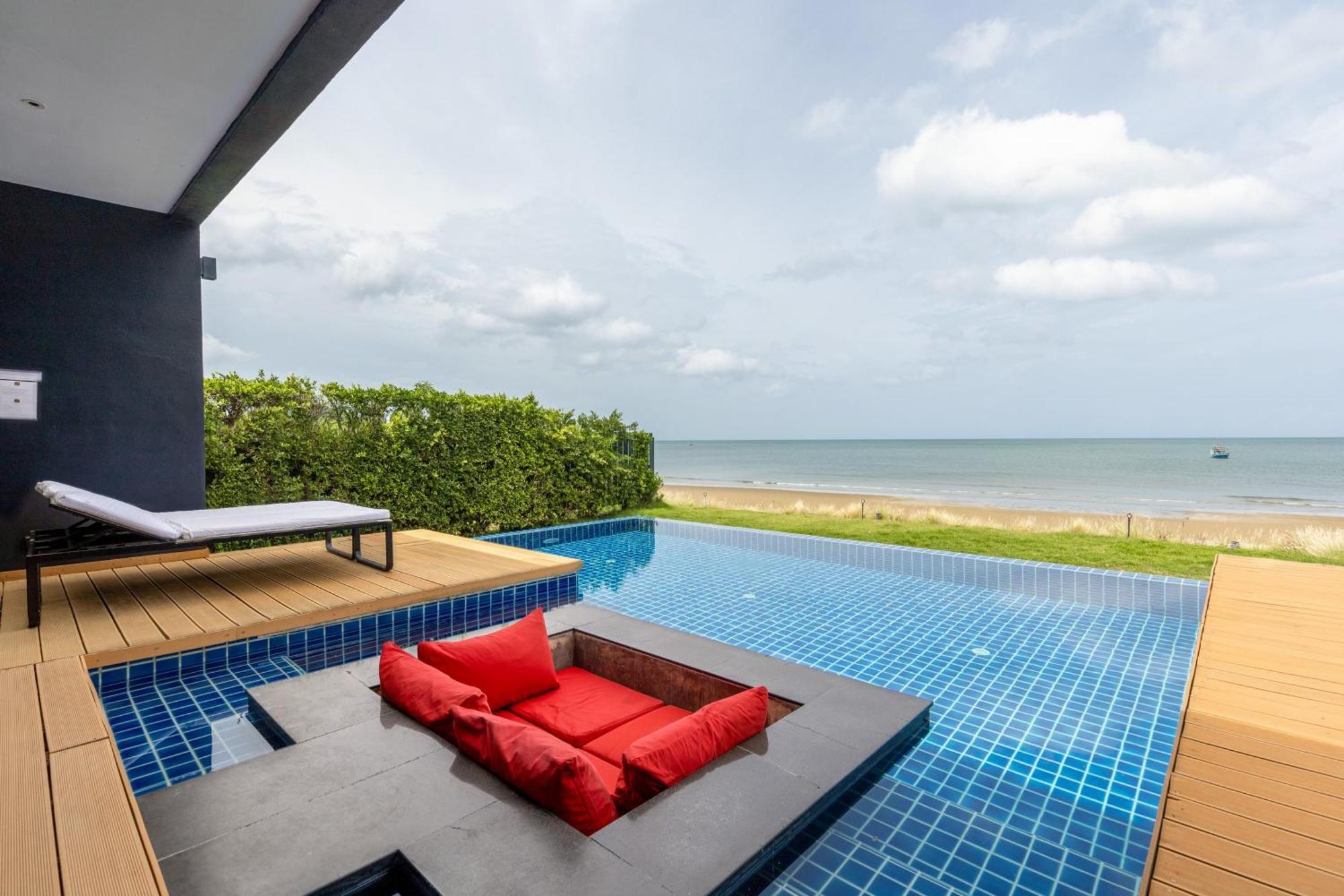 Sunshine Paradise Resort 4*