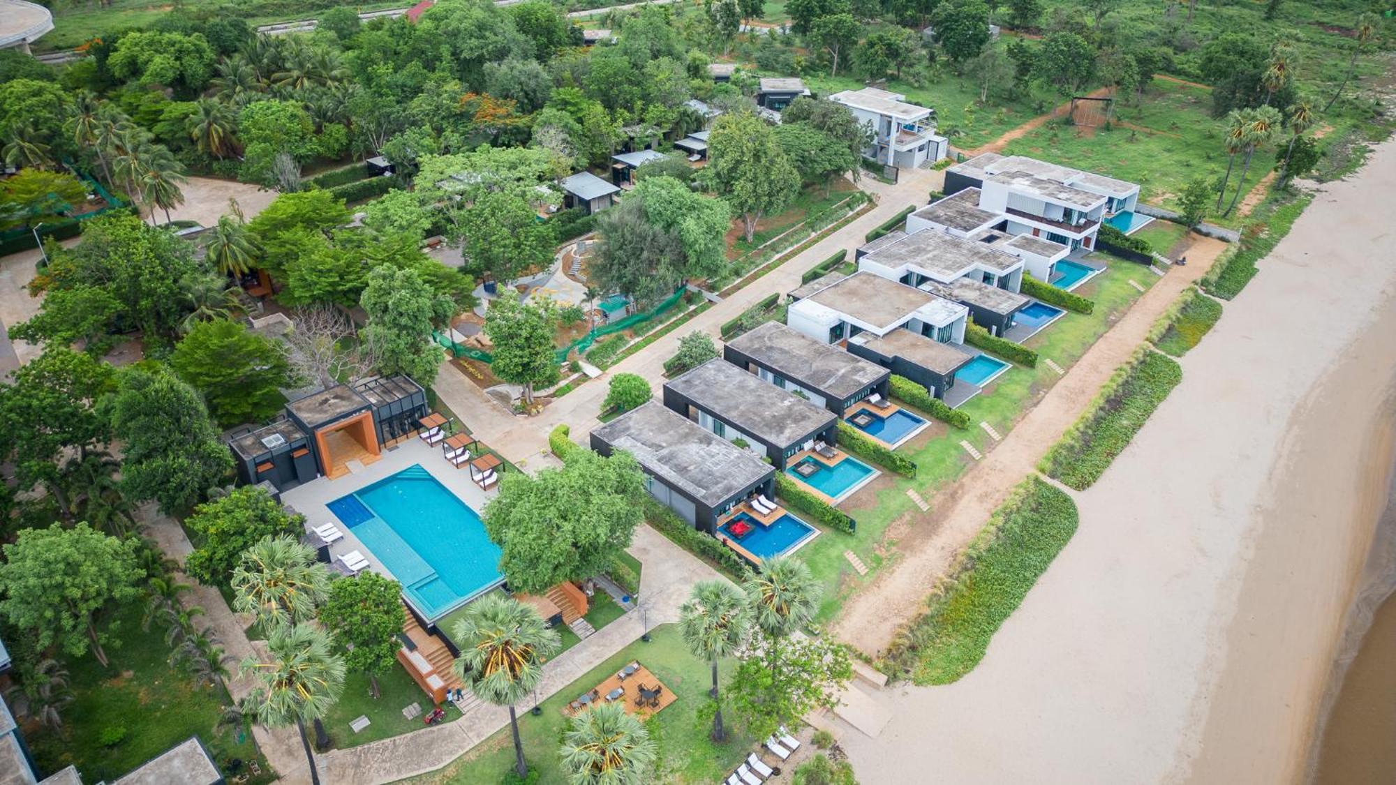 Sunshine Paradise 4* Ban Krut (Prachuap Khiri Khan)