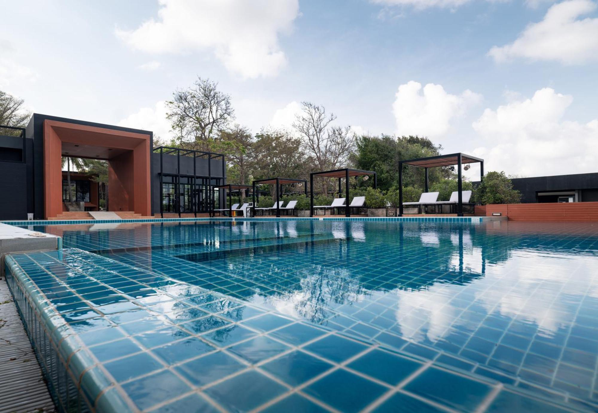 Resort Sunshine Paradise Ban Krut (Prachuap Khiri Khan)