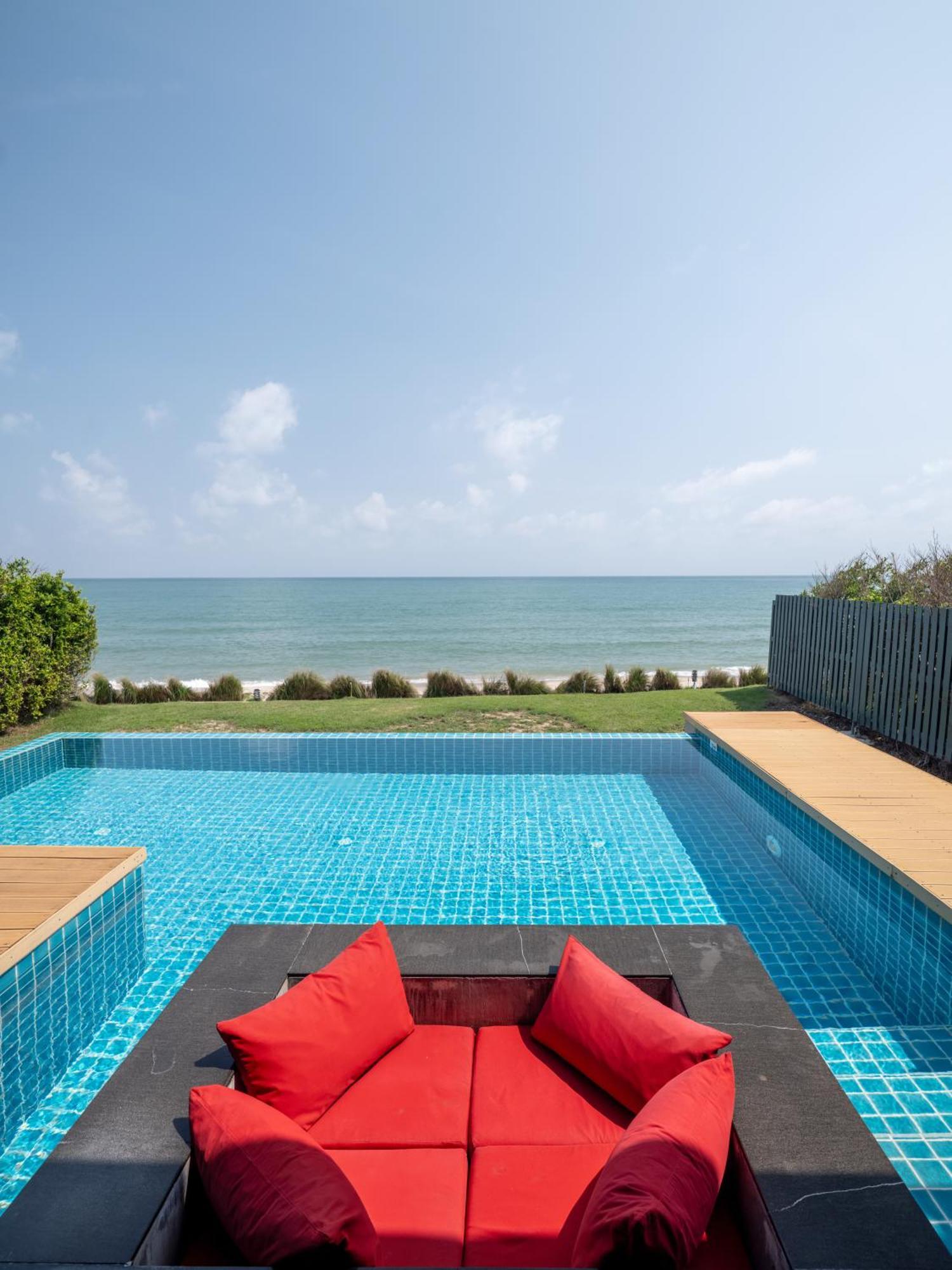 Sunshine Paradise Ban Krut (Prachuap Khiri Khan)