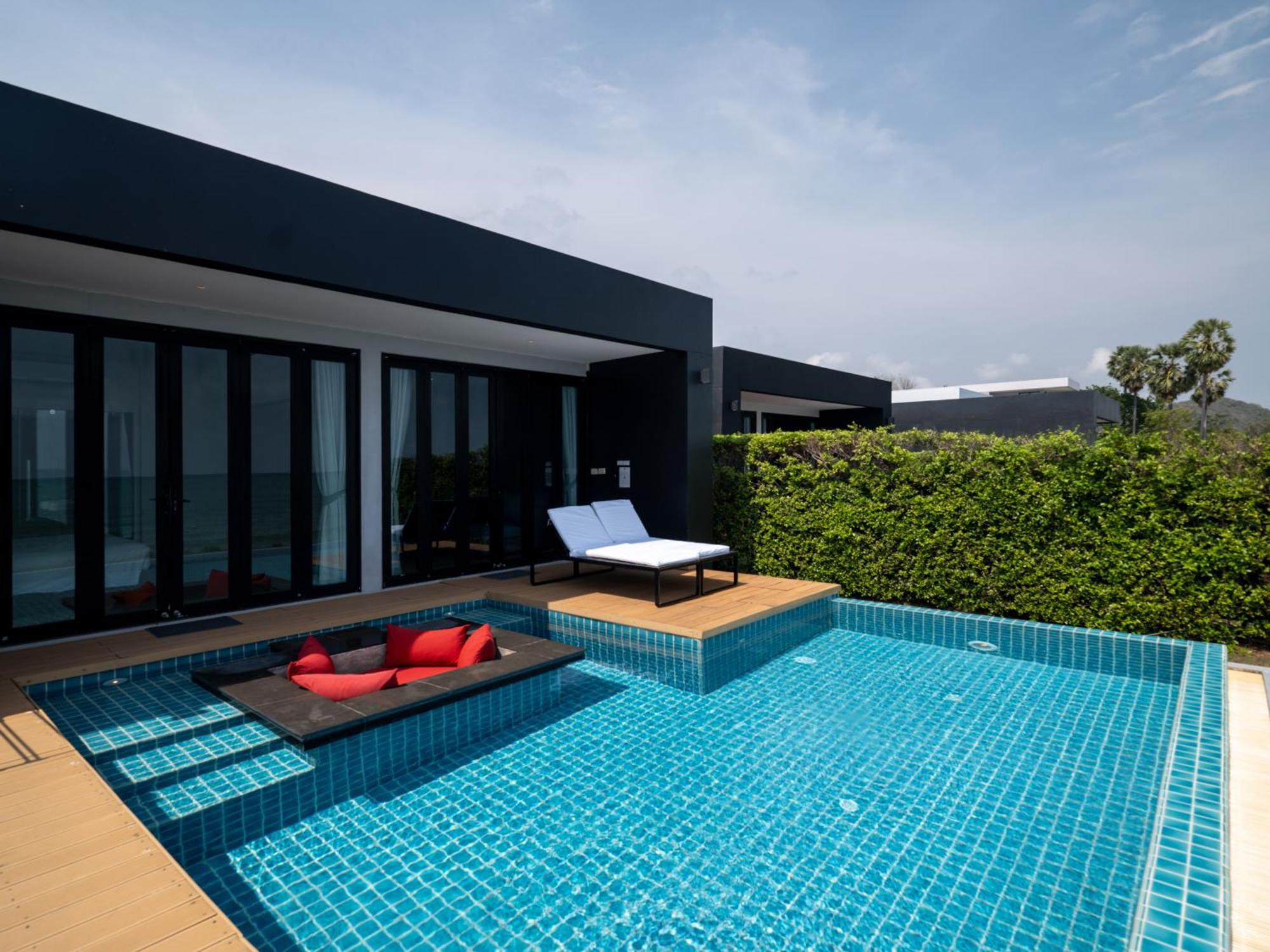 Sunshine Paradise 4* Ban Krut (Prachuap Khiri Khan)