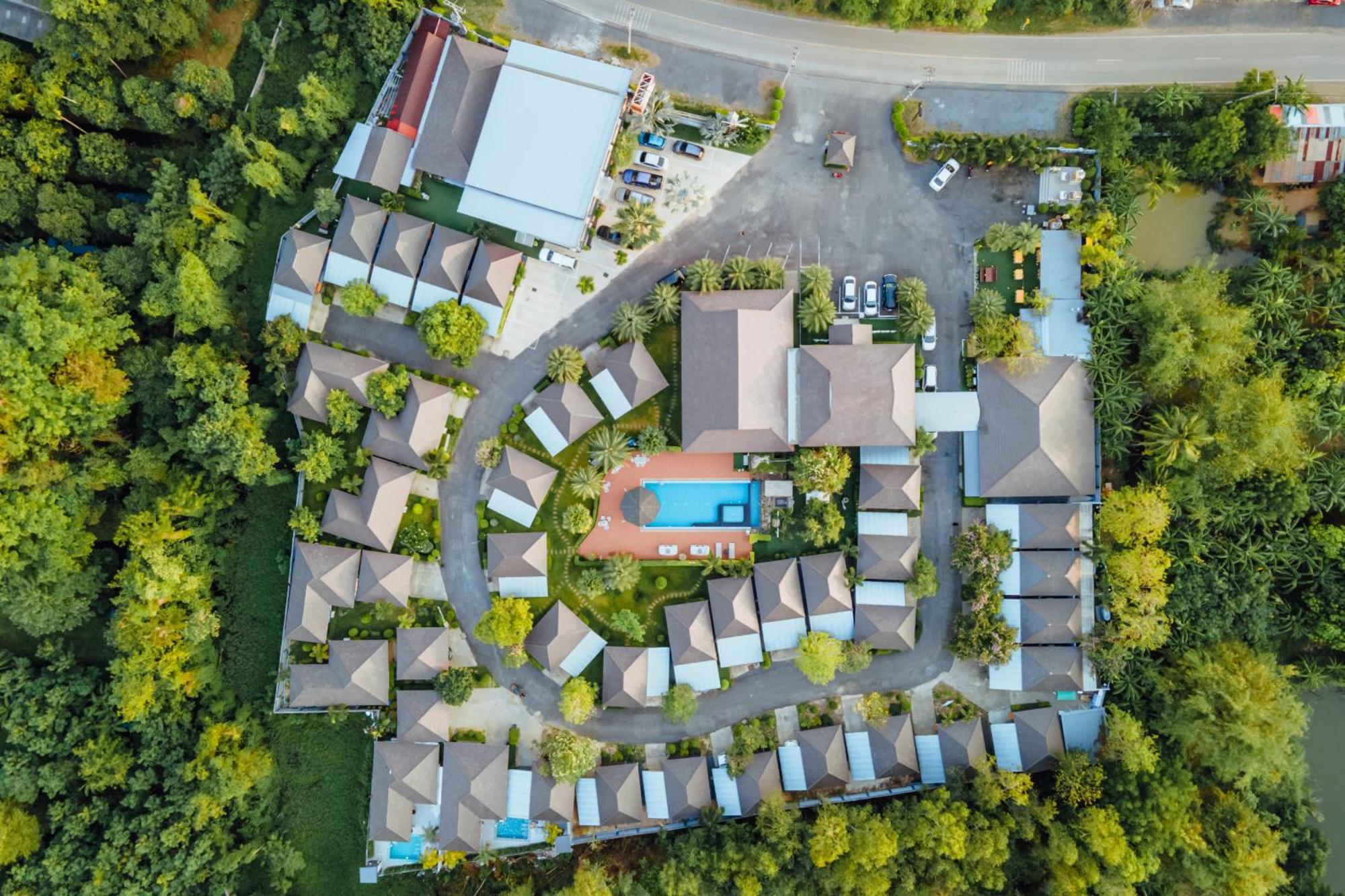 Resort Ioon ไออุ่นรีสอร์ท Saraburi