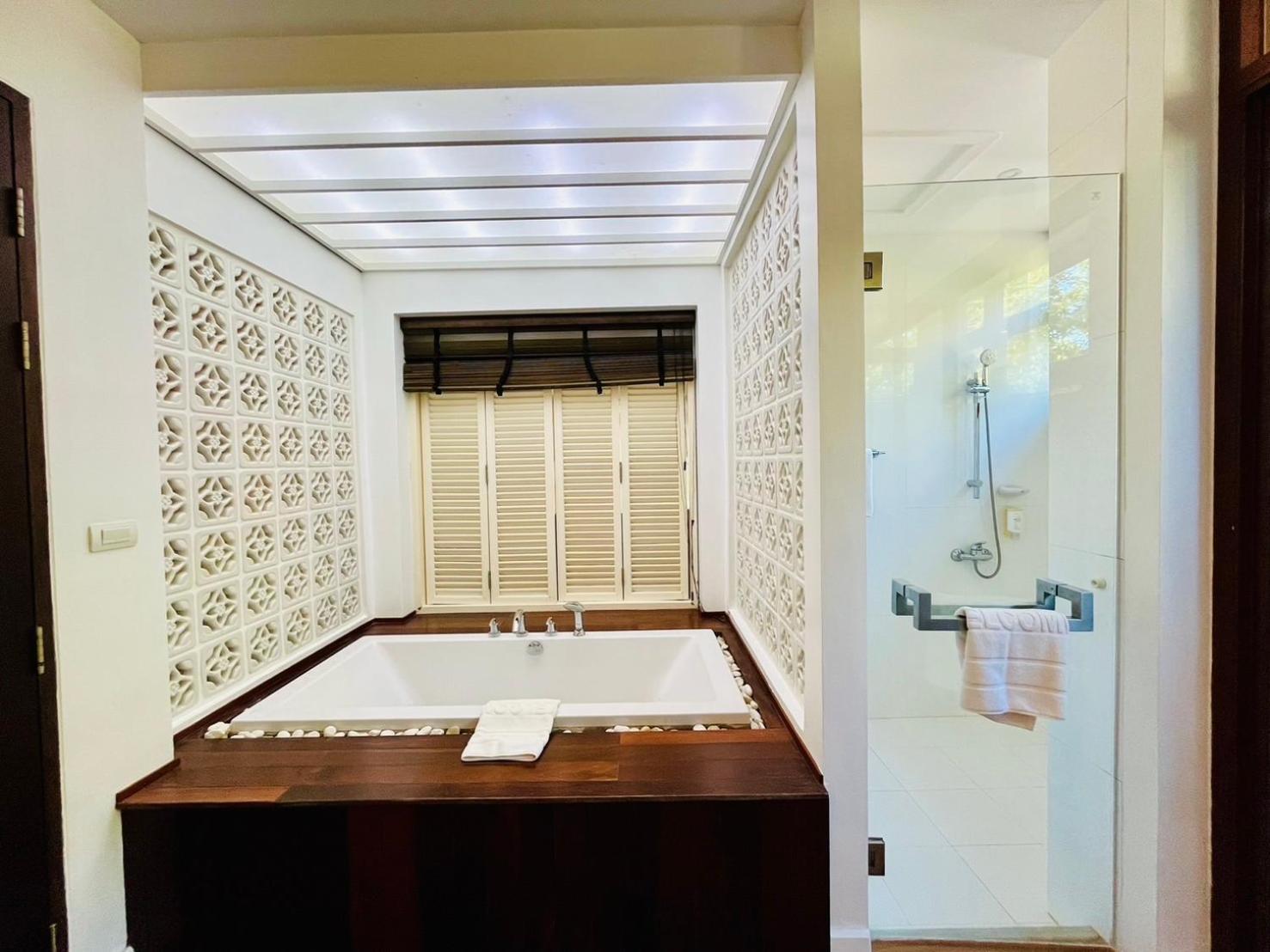 Amatapura Beachfront 12, Sha Certified Ao Nam Mao