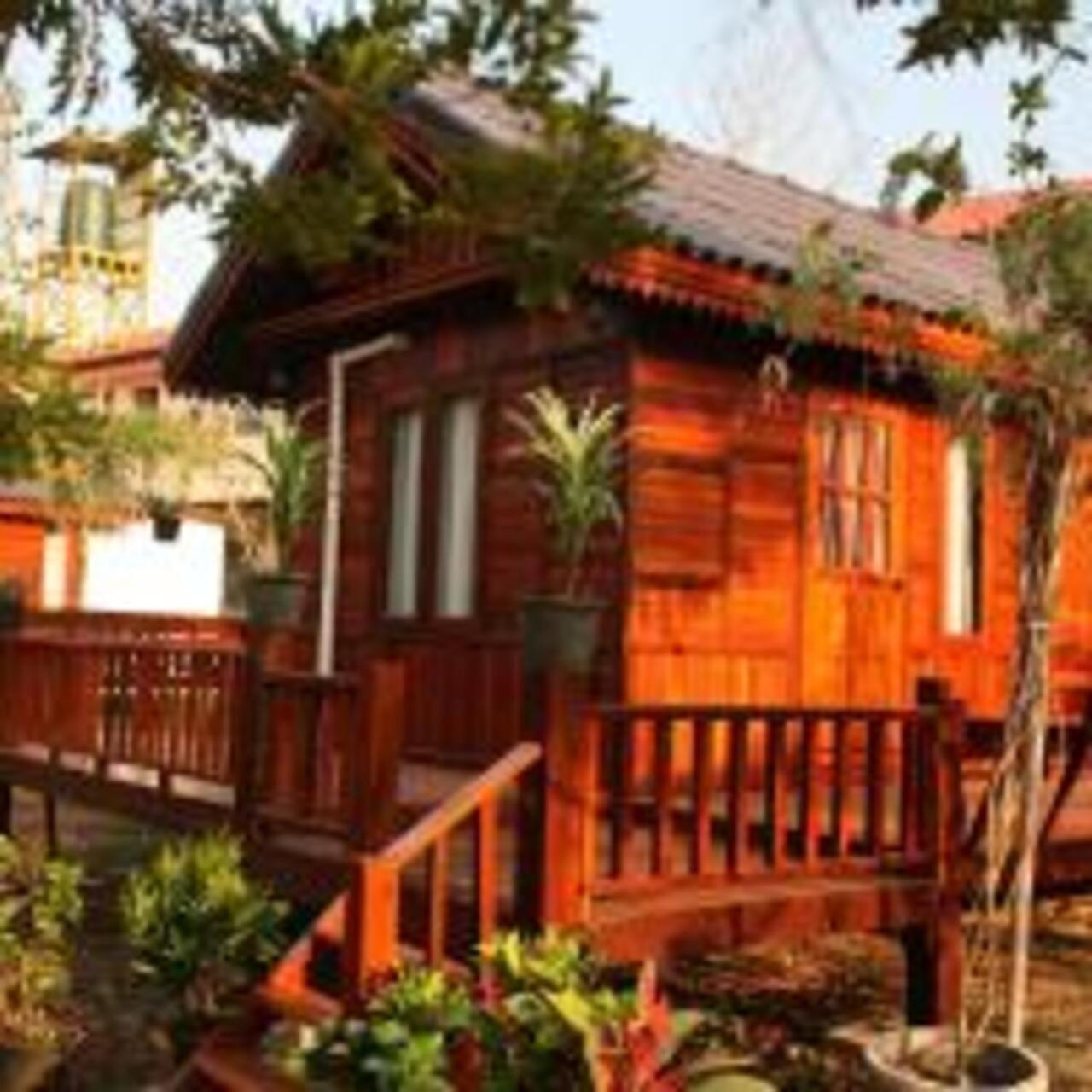 Park & Pool Hotel Nong Khai