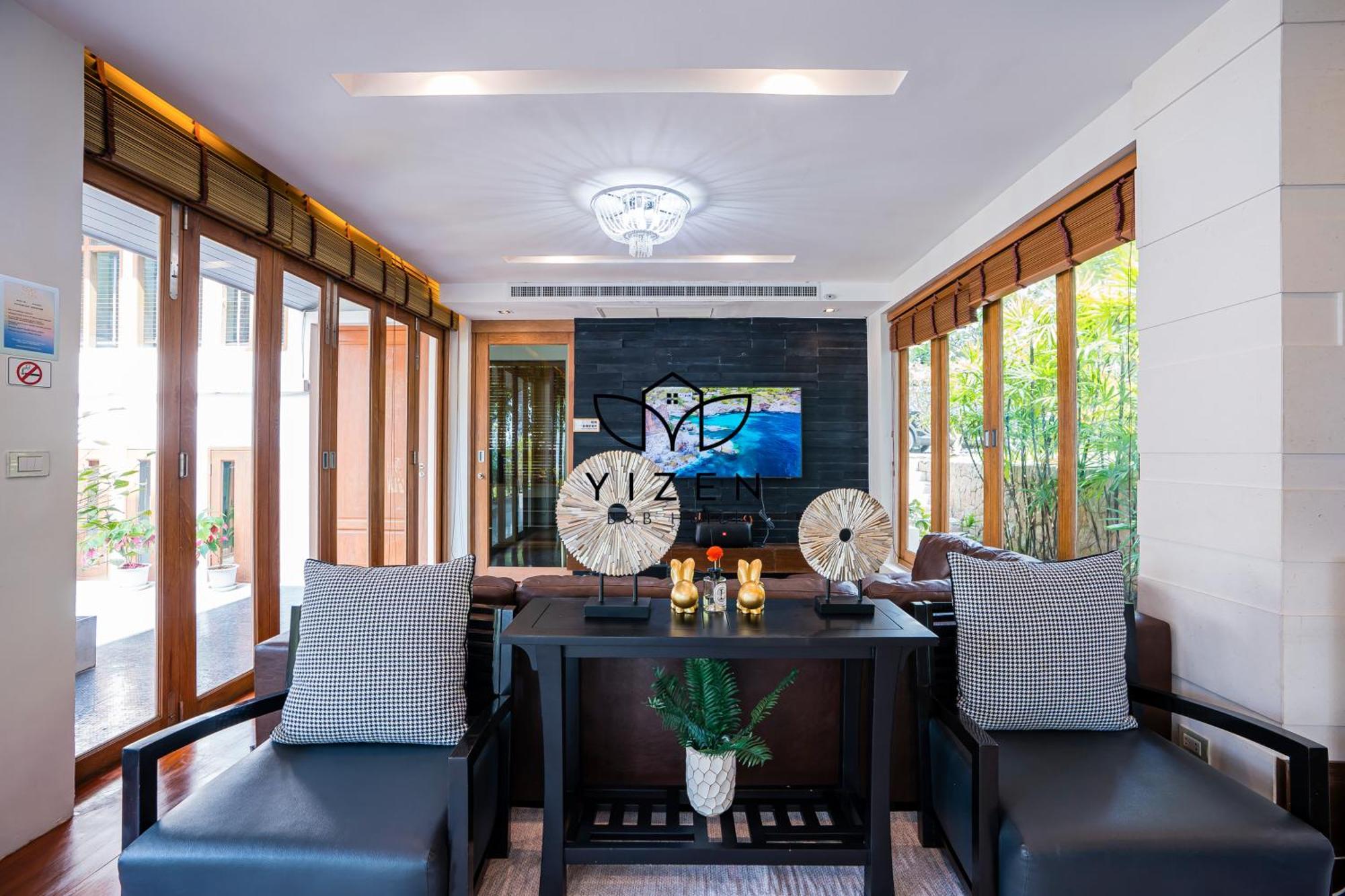 Villa Yizen Beachfront Seaview
