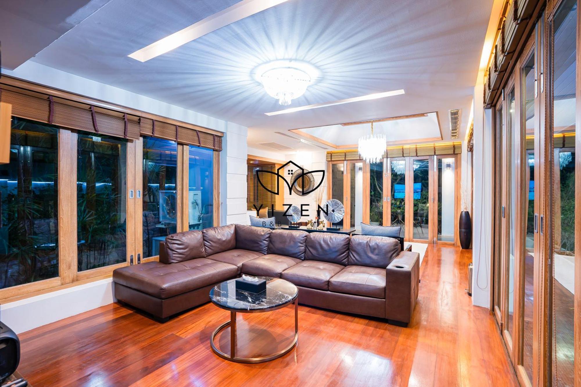 Villa Yizen Beachfront Seaview