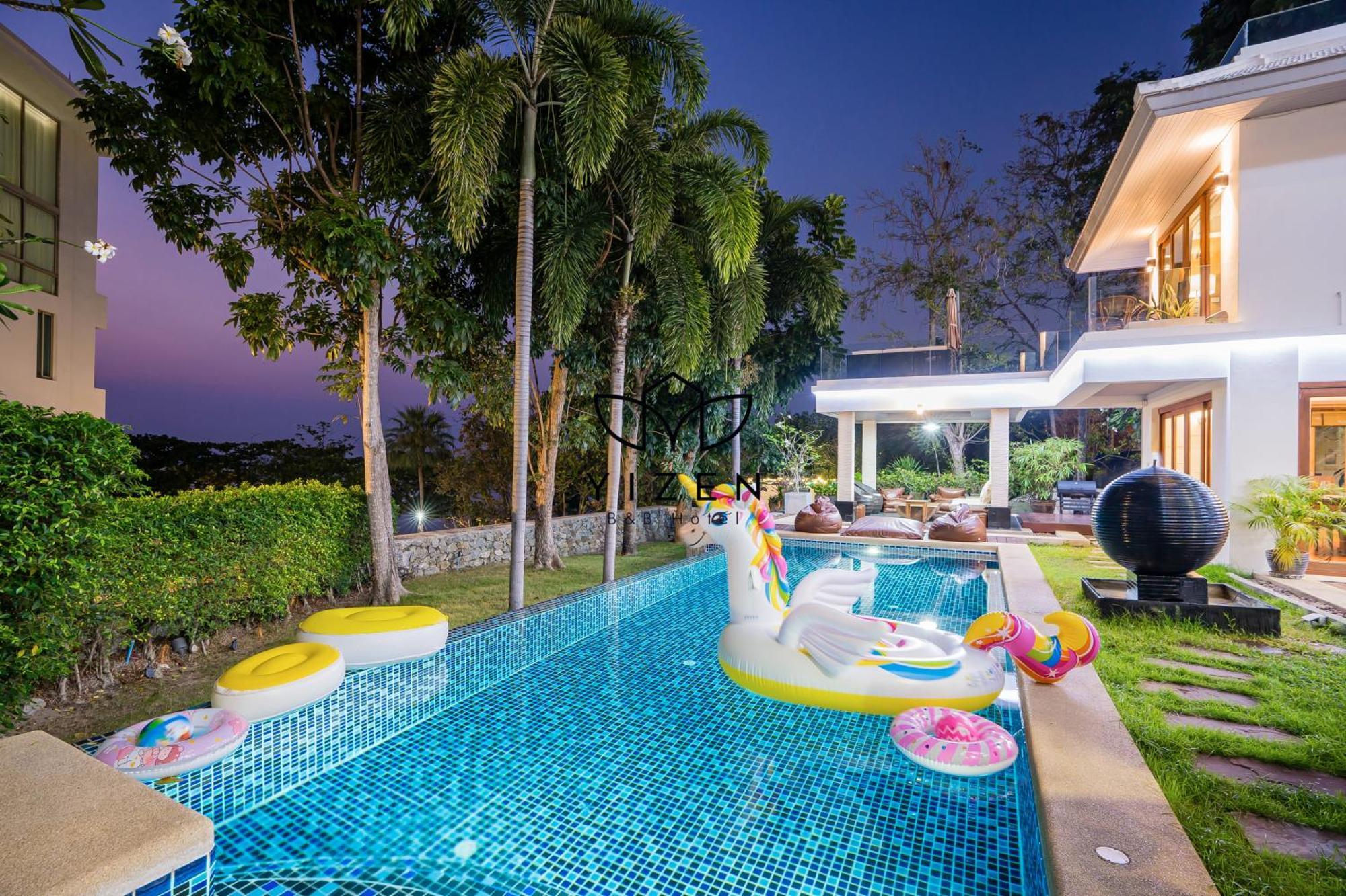Yizen Beachfront Seaview Pattaya