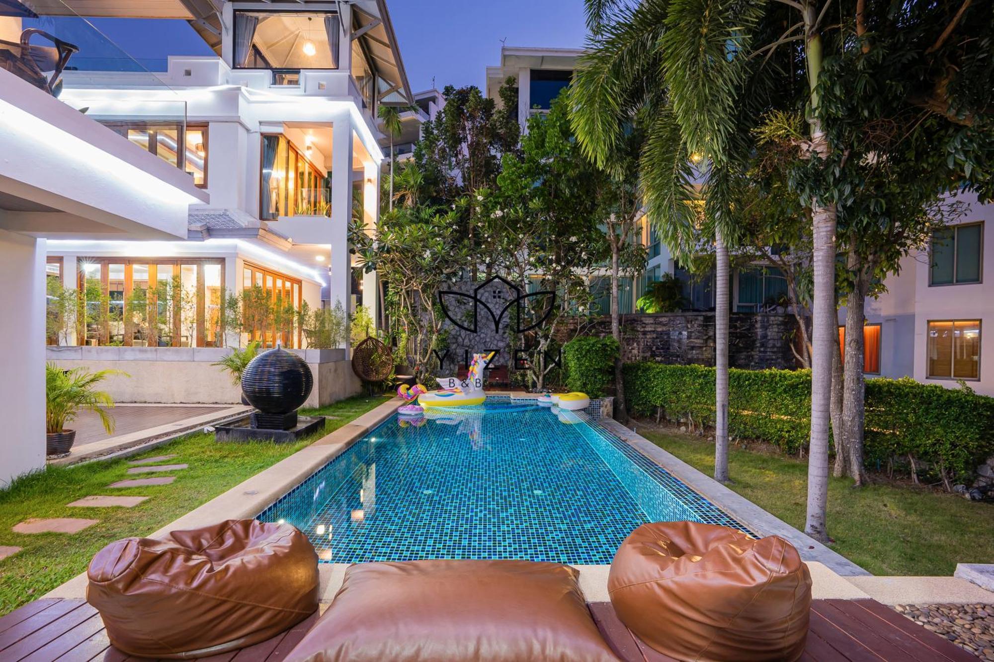 Yizen Beachfront Seaview Pattaya