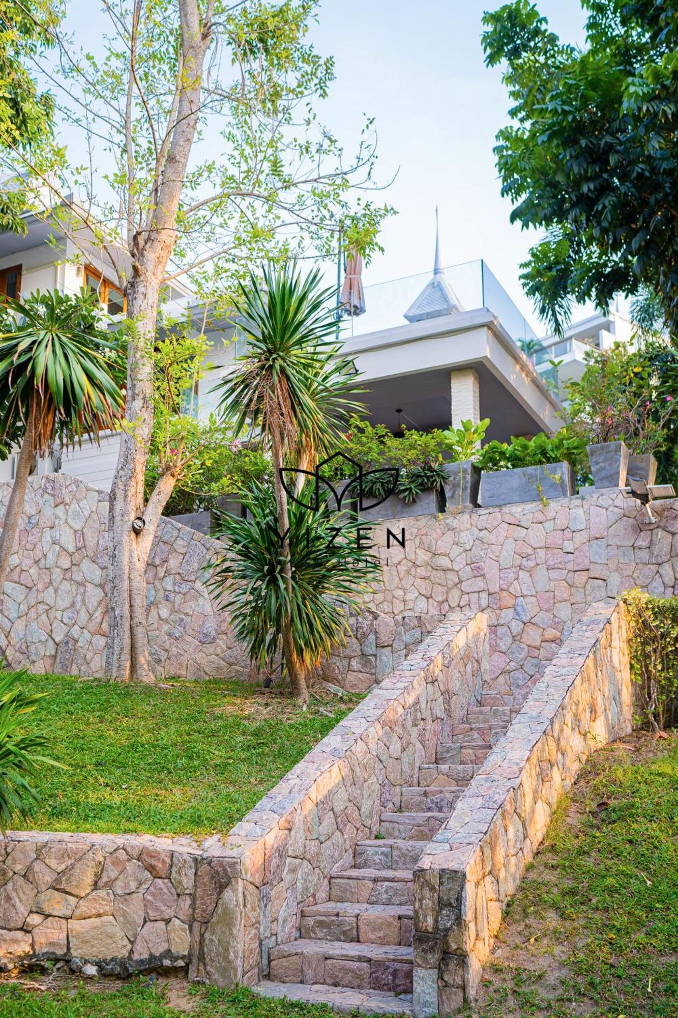 Yizen Beachfront Seaview Villa