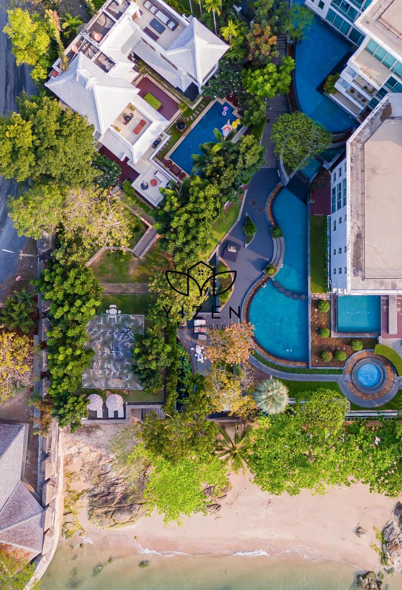Yizen Beachfront Seaview Villa Pattaya
